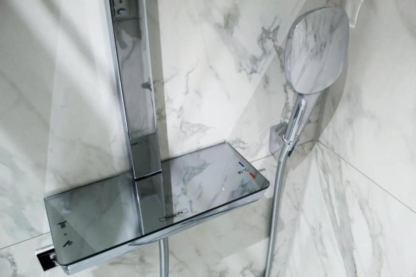 Shower in NOX Kensington