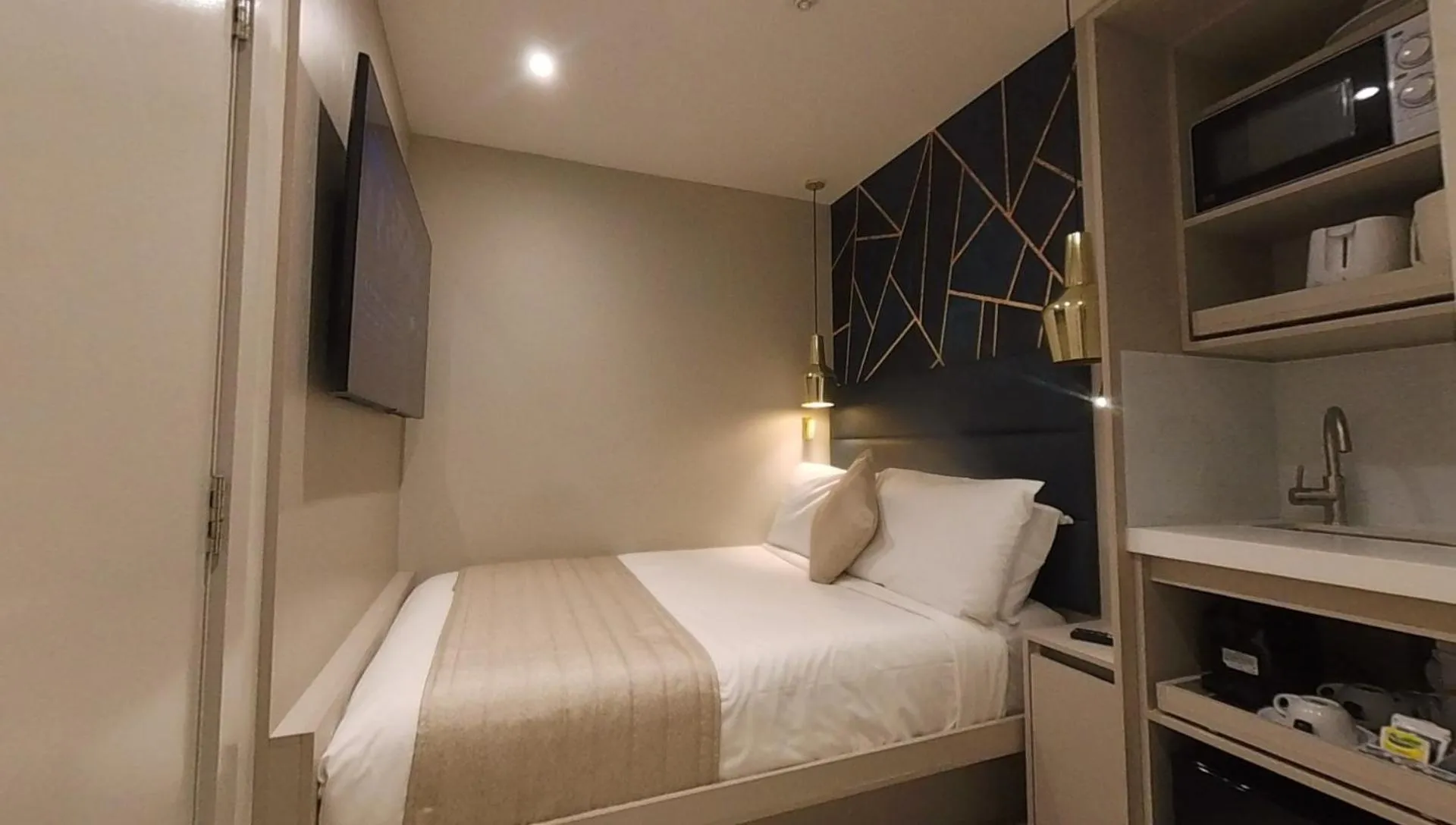 Bed in NOX Kensington