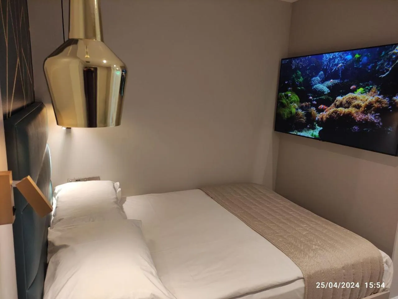 Bed in NOX Kensington