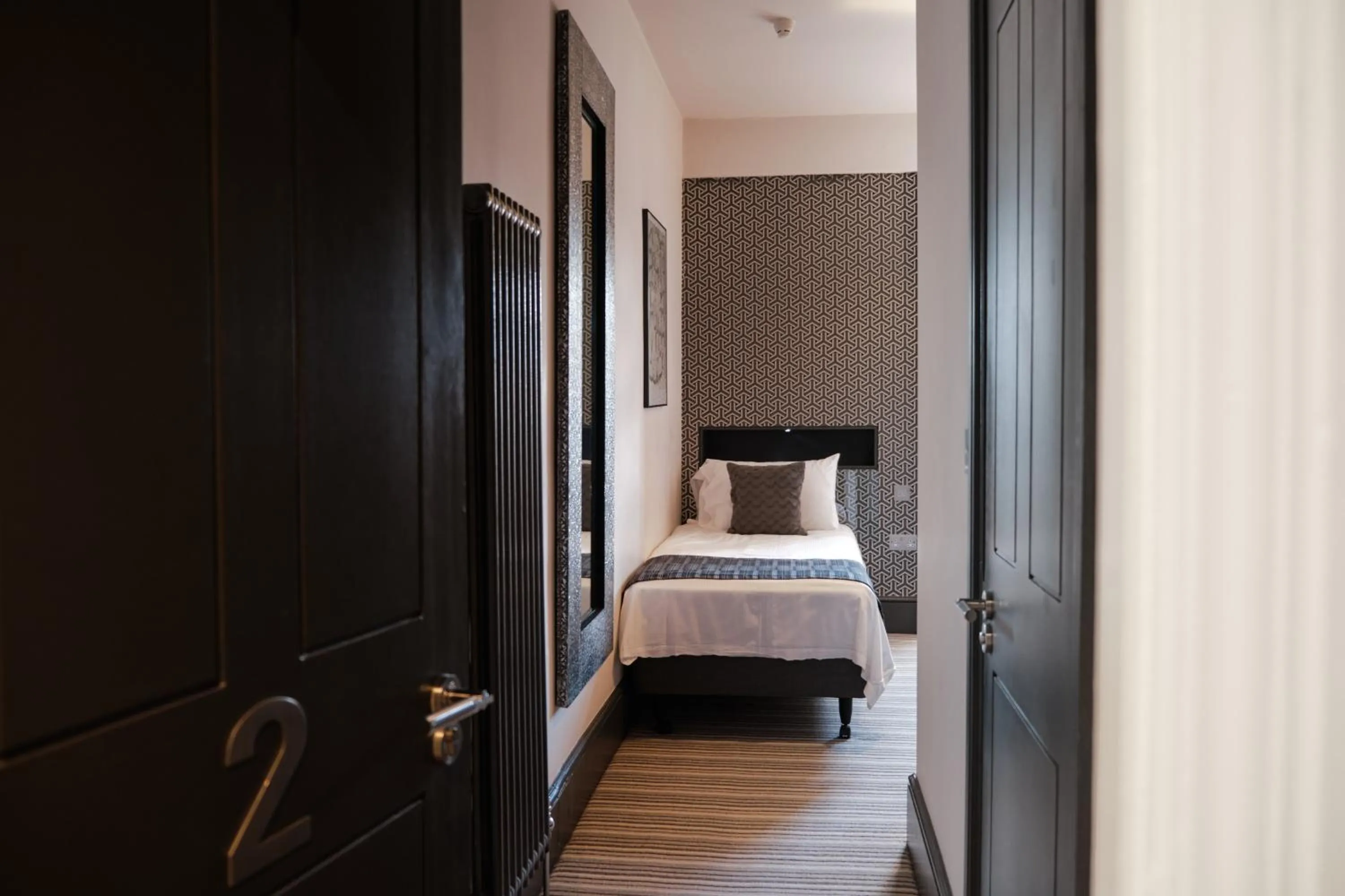 Bed in Rose and Crown Stoke Newington