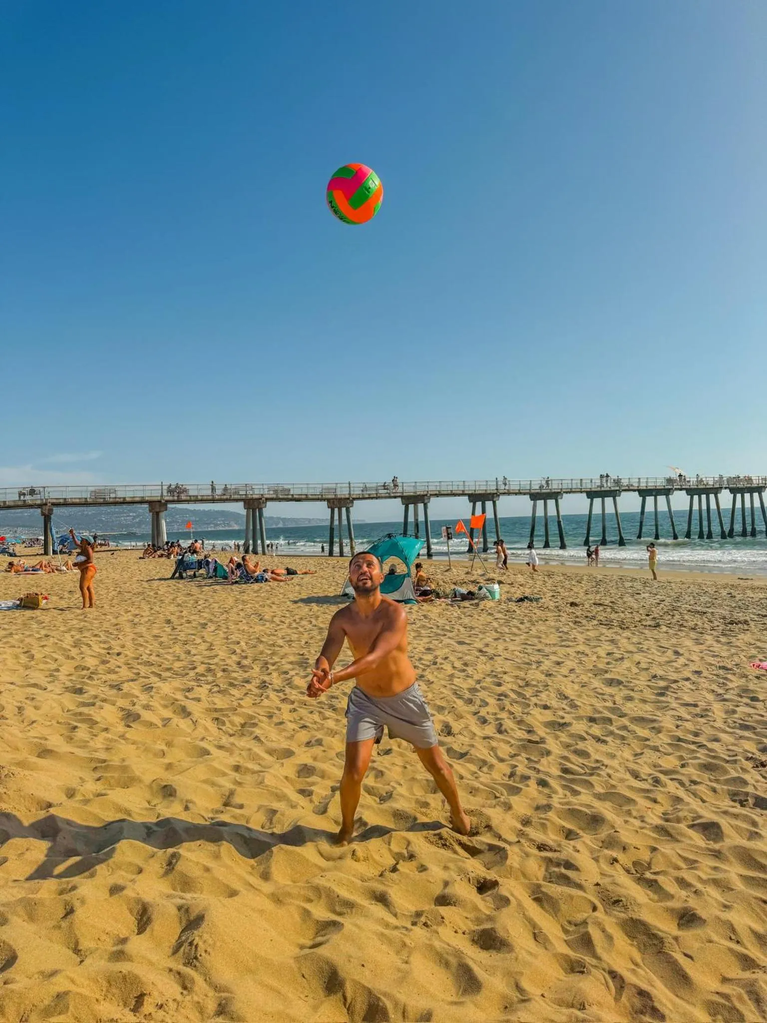 Beach in ITH Hermosa Beach Surf Hostel LAX