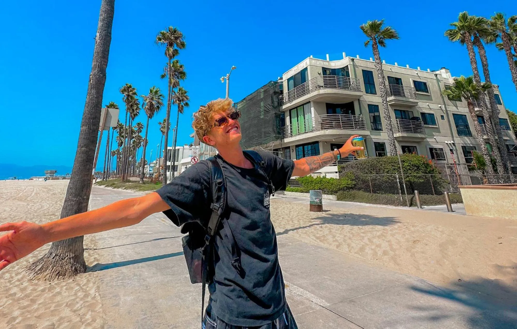 group of guests in ITH Hermosa Beach Surf Hostel LAX