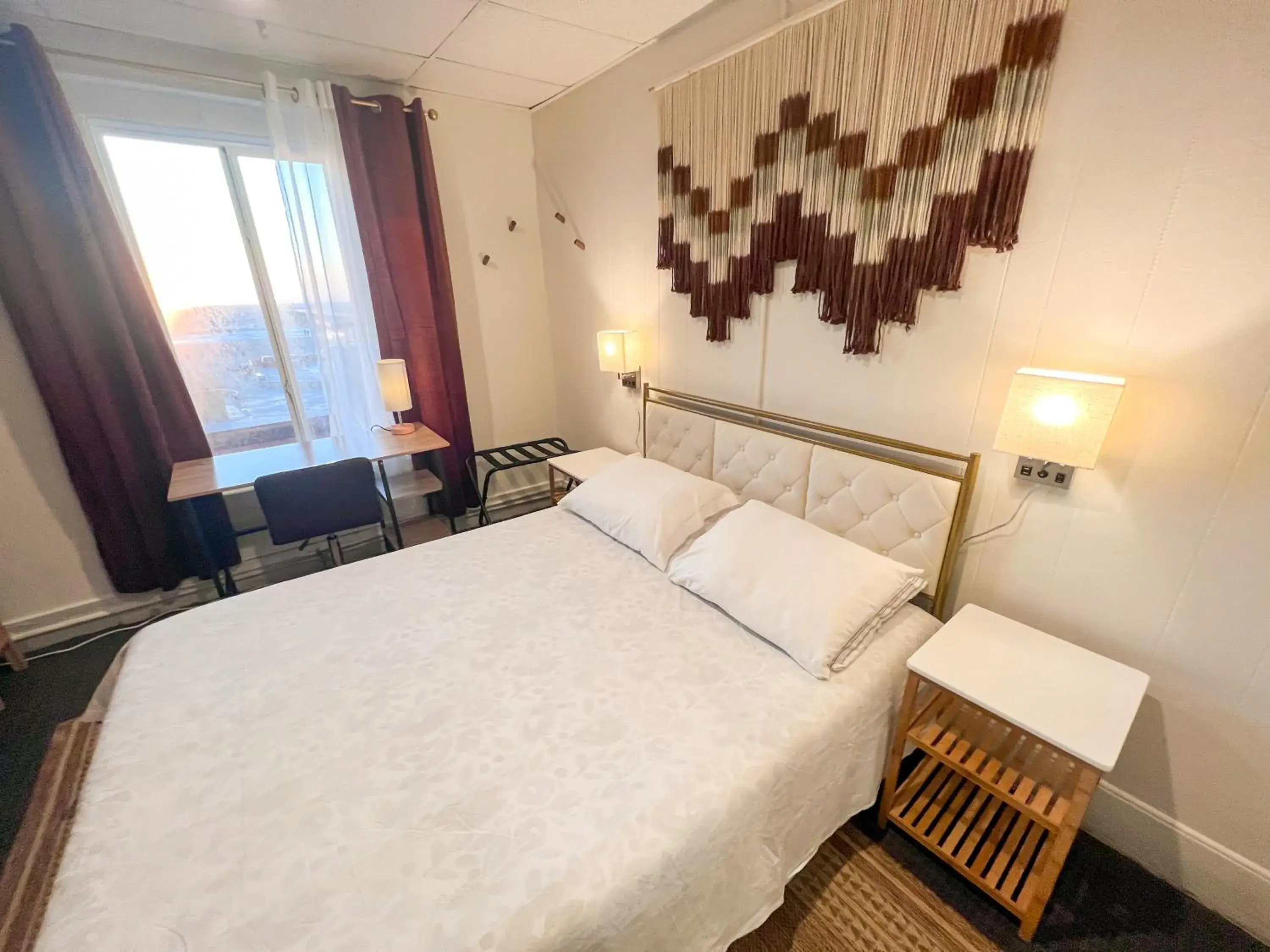 Queen Room with Sea View in ITH Hermosa Beach Surf Hostel LAX Queen Room with Sea View in ITH Hermosa Beach Surf Hostel LAX