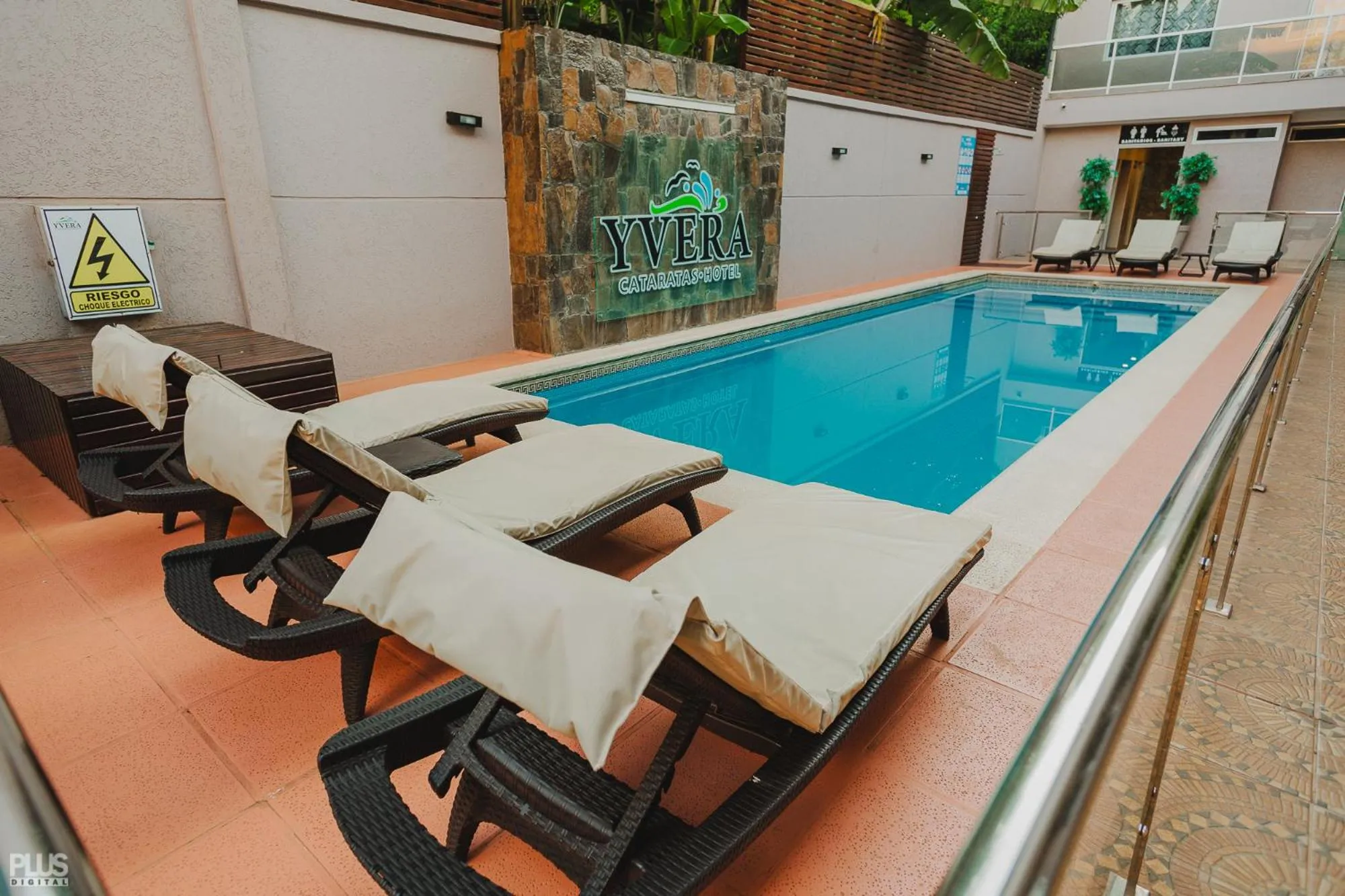 Pool view in Hotel Yvera Cataratas