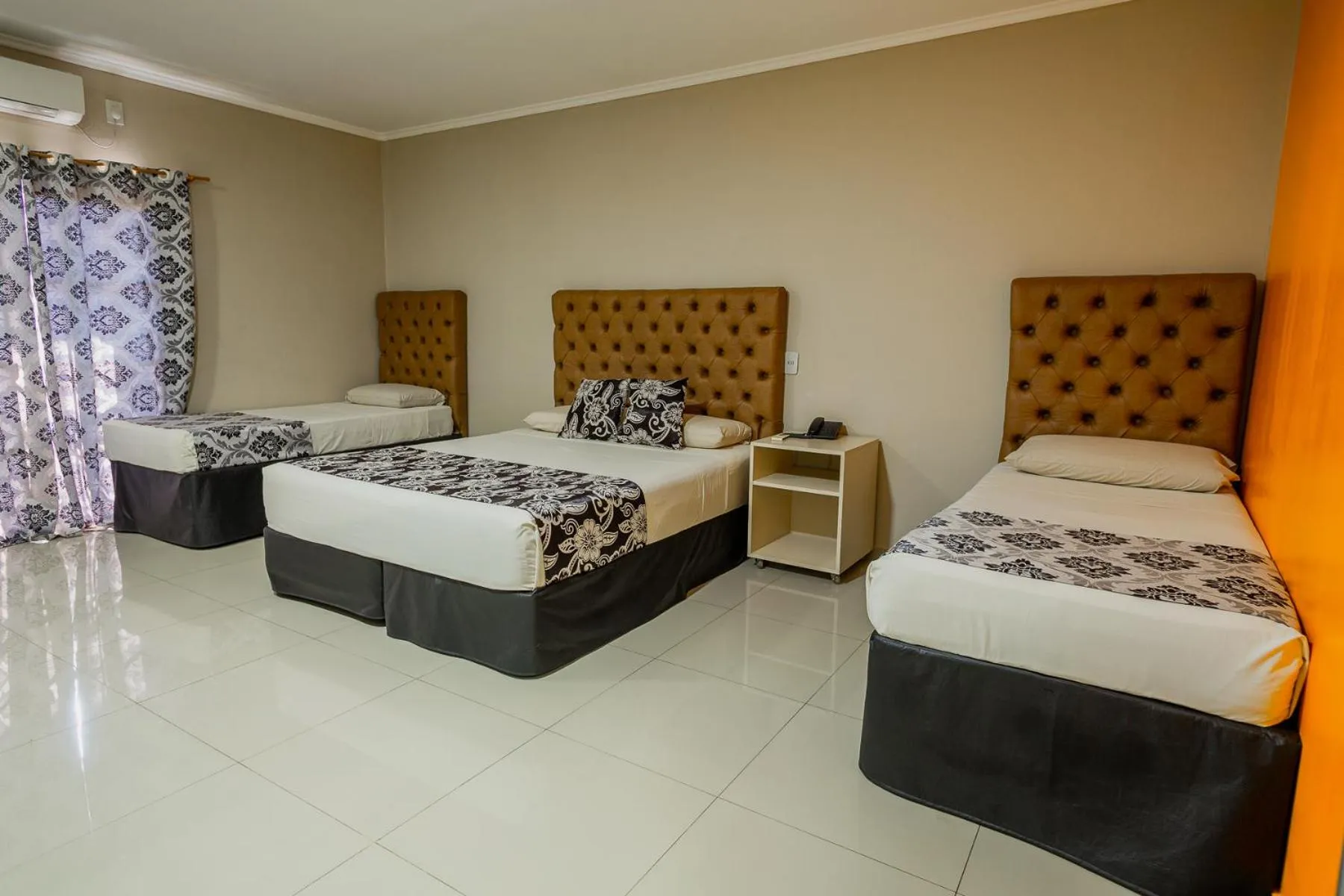 Bed in Hotel Yvera Cataratas