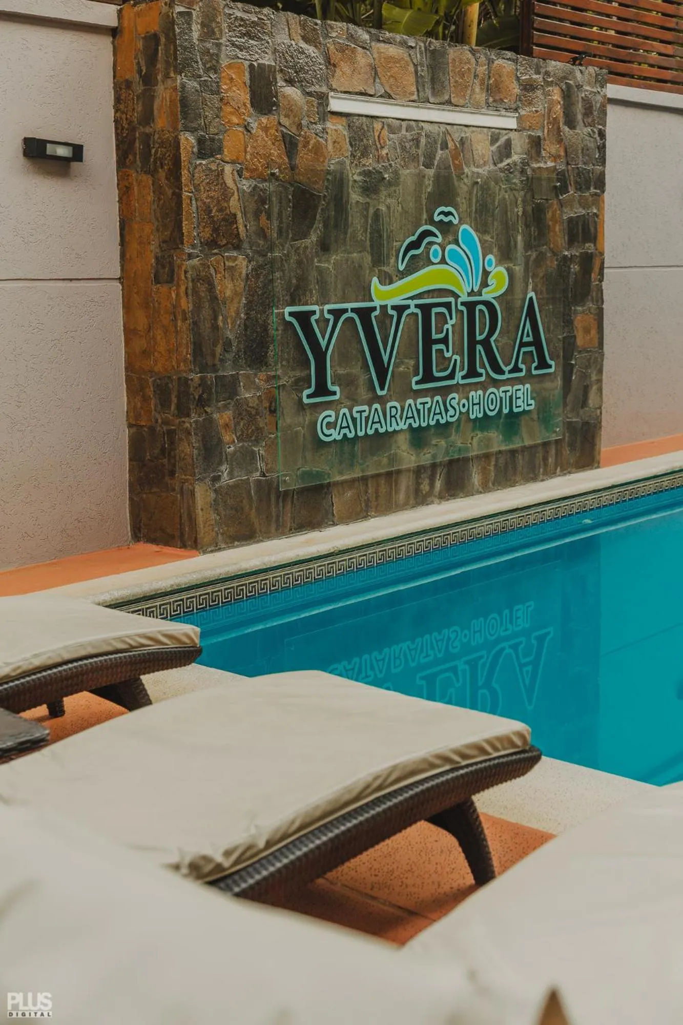Property logo or sign in Hotel Yvera Cataratas