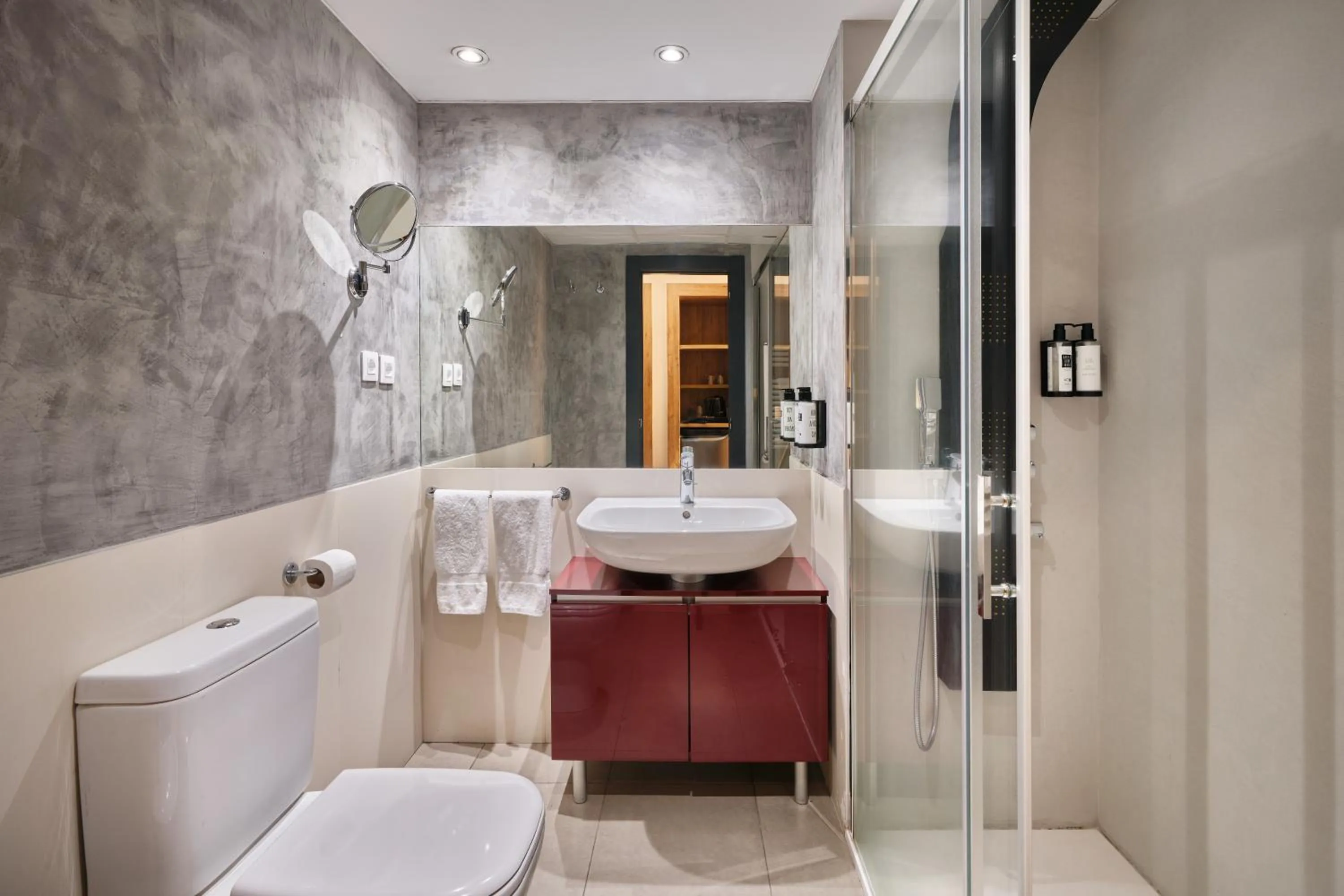 Bathroom in Exe Prisma