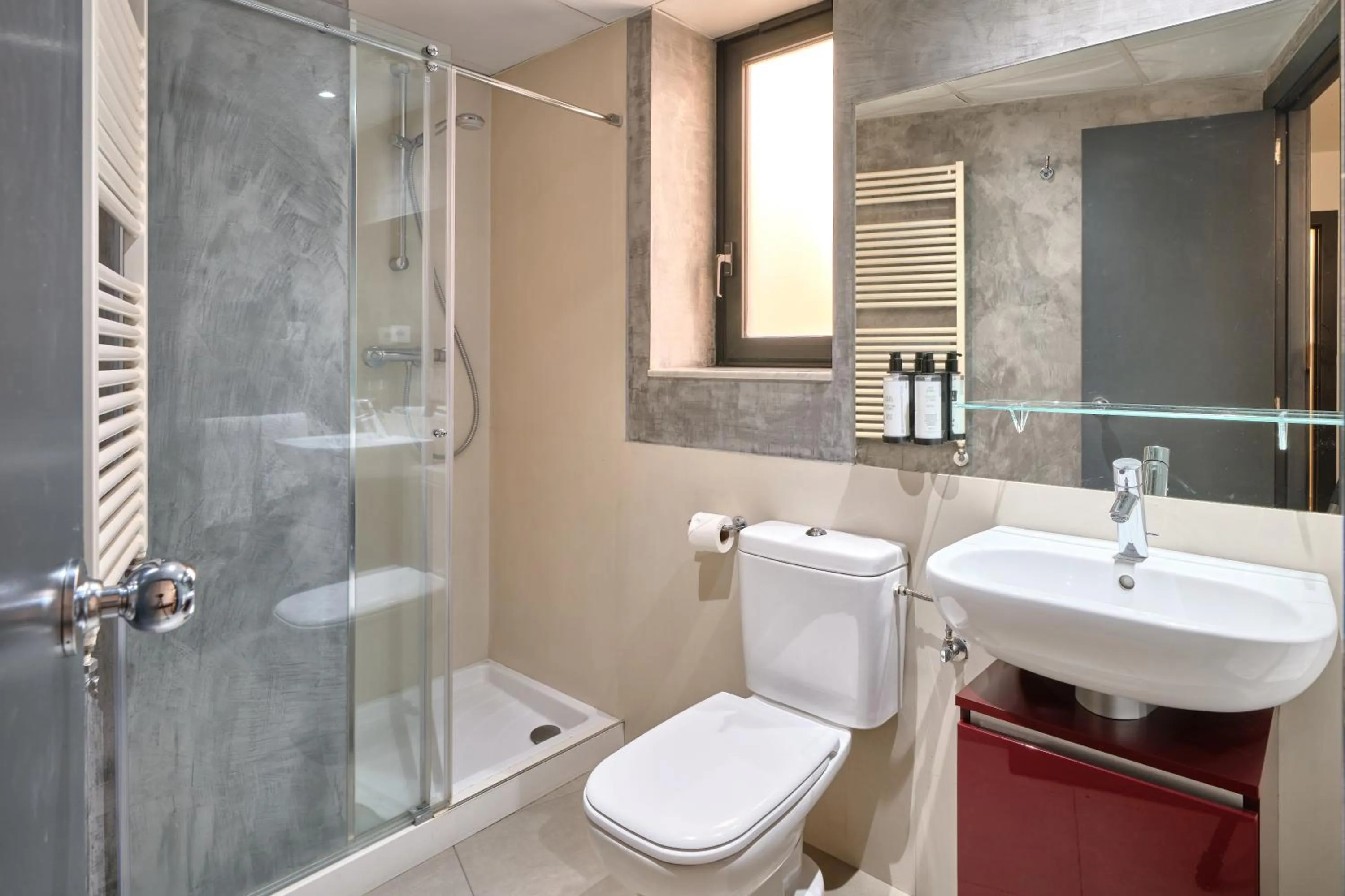 Toilet in Exe Prisma