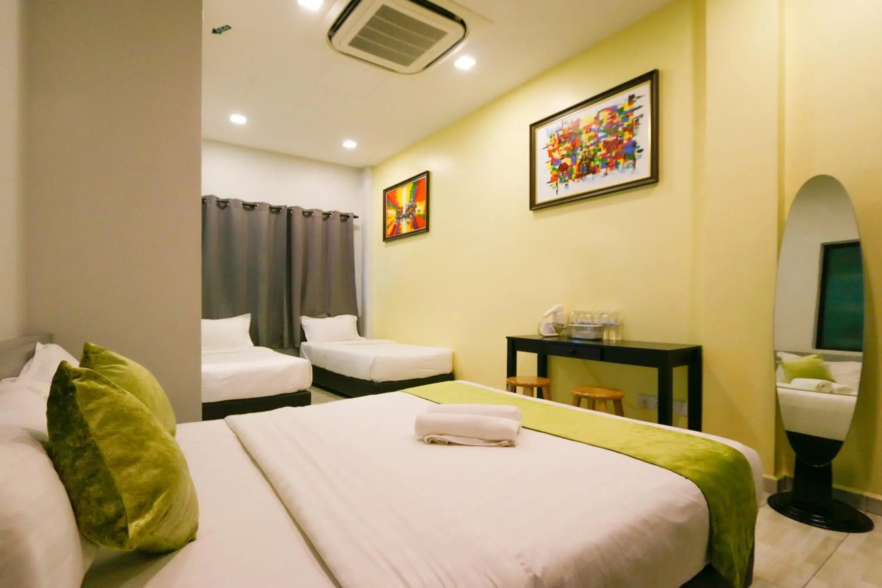 Family Suite in Travelland Hotel Family Suite in Travelland Hotel