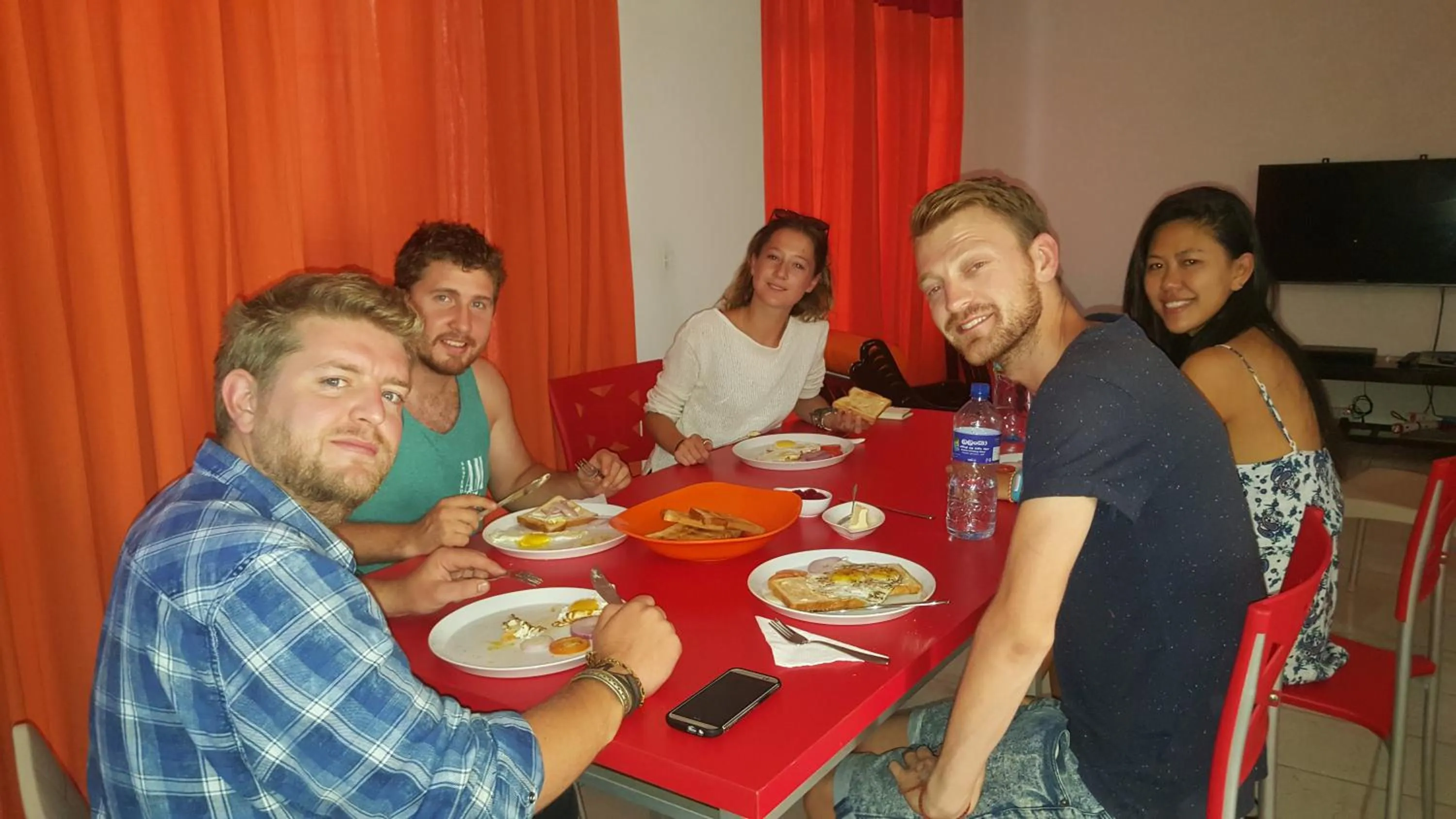 group of guests in Thambili Island @ Stubbs