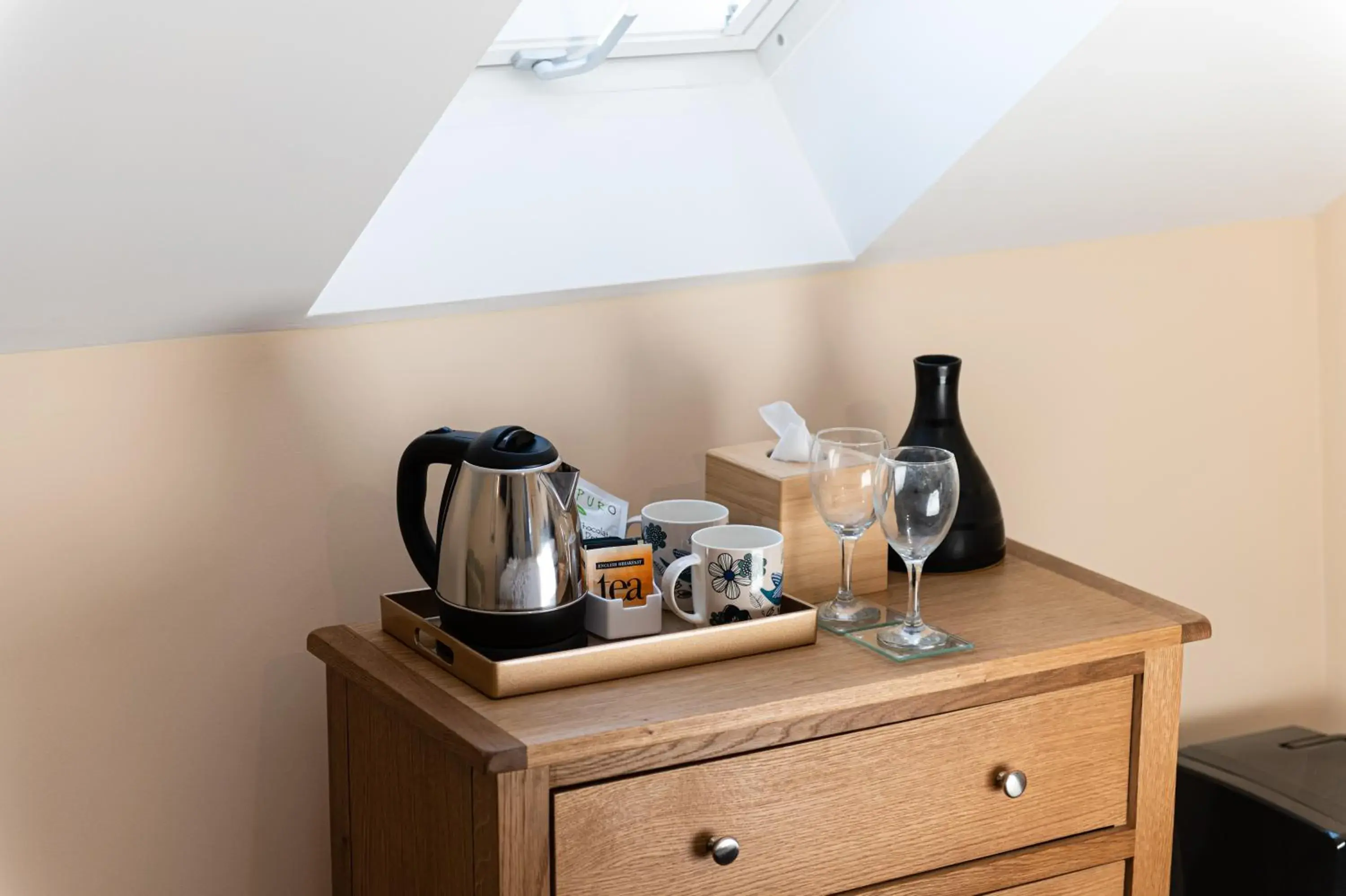 Large double with En-Suite in Bosayne Guest House Large double with En-Suite in Bosayne Guest House