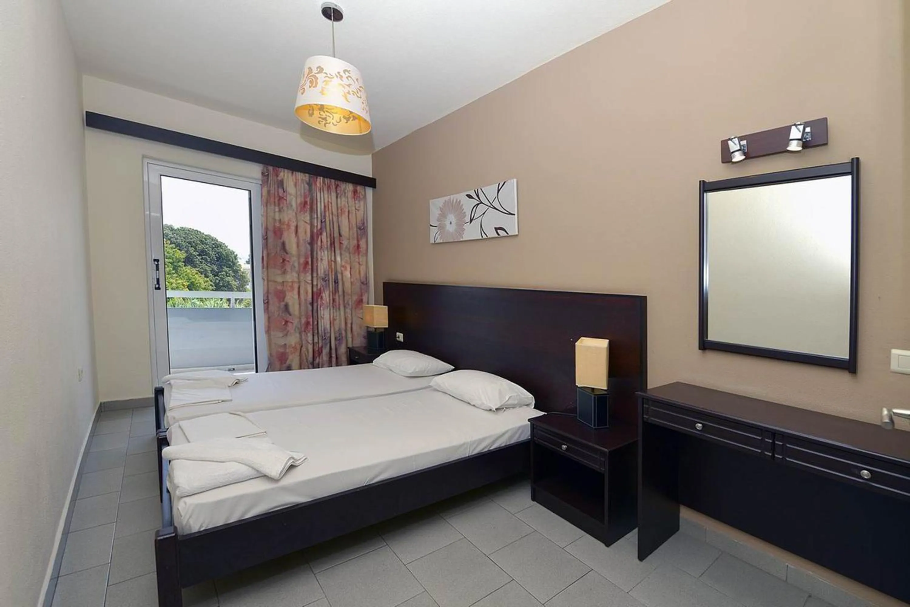 Bedroom in Ialysos City Hotel