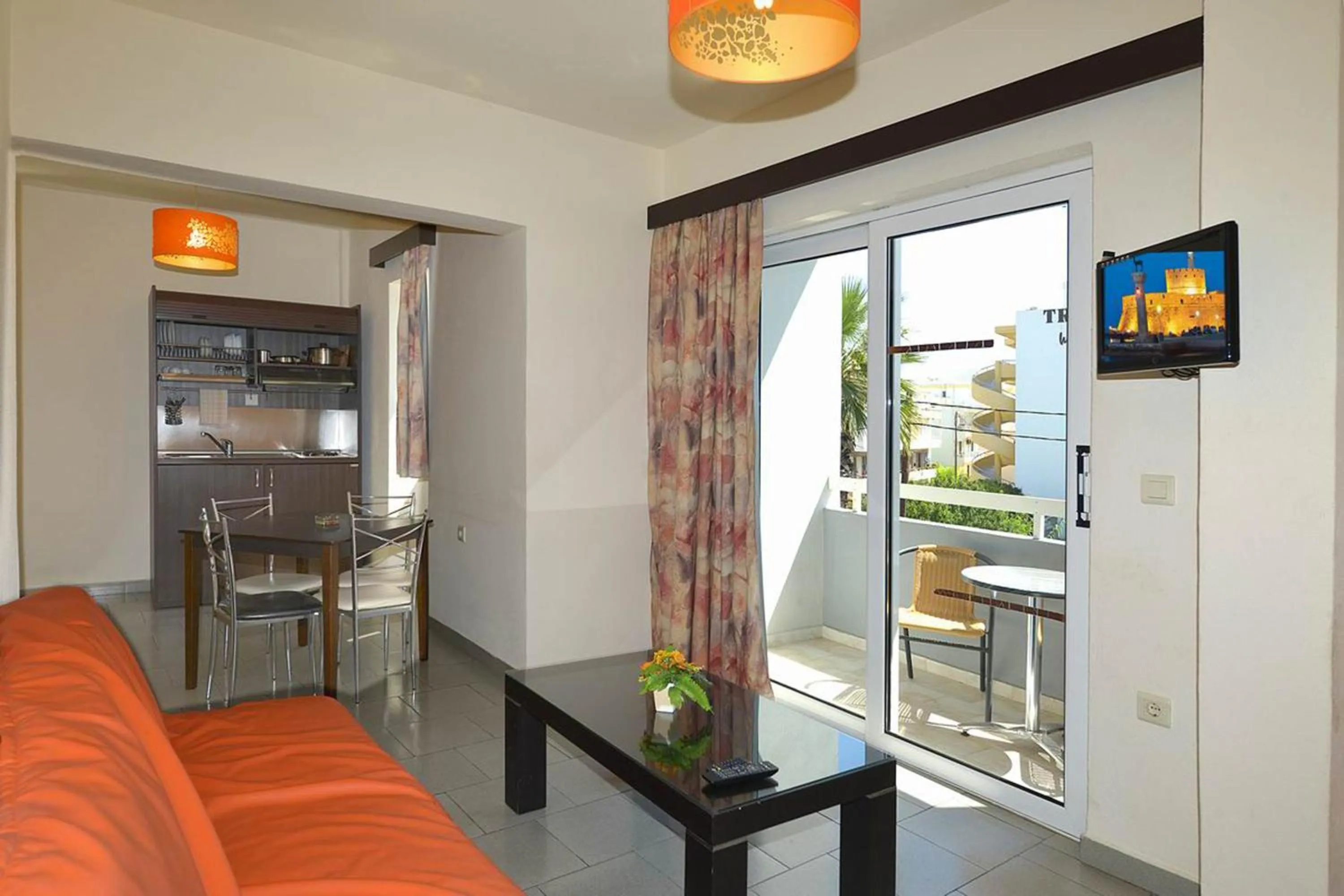 Living room in Ialysos City Hotel