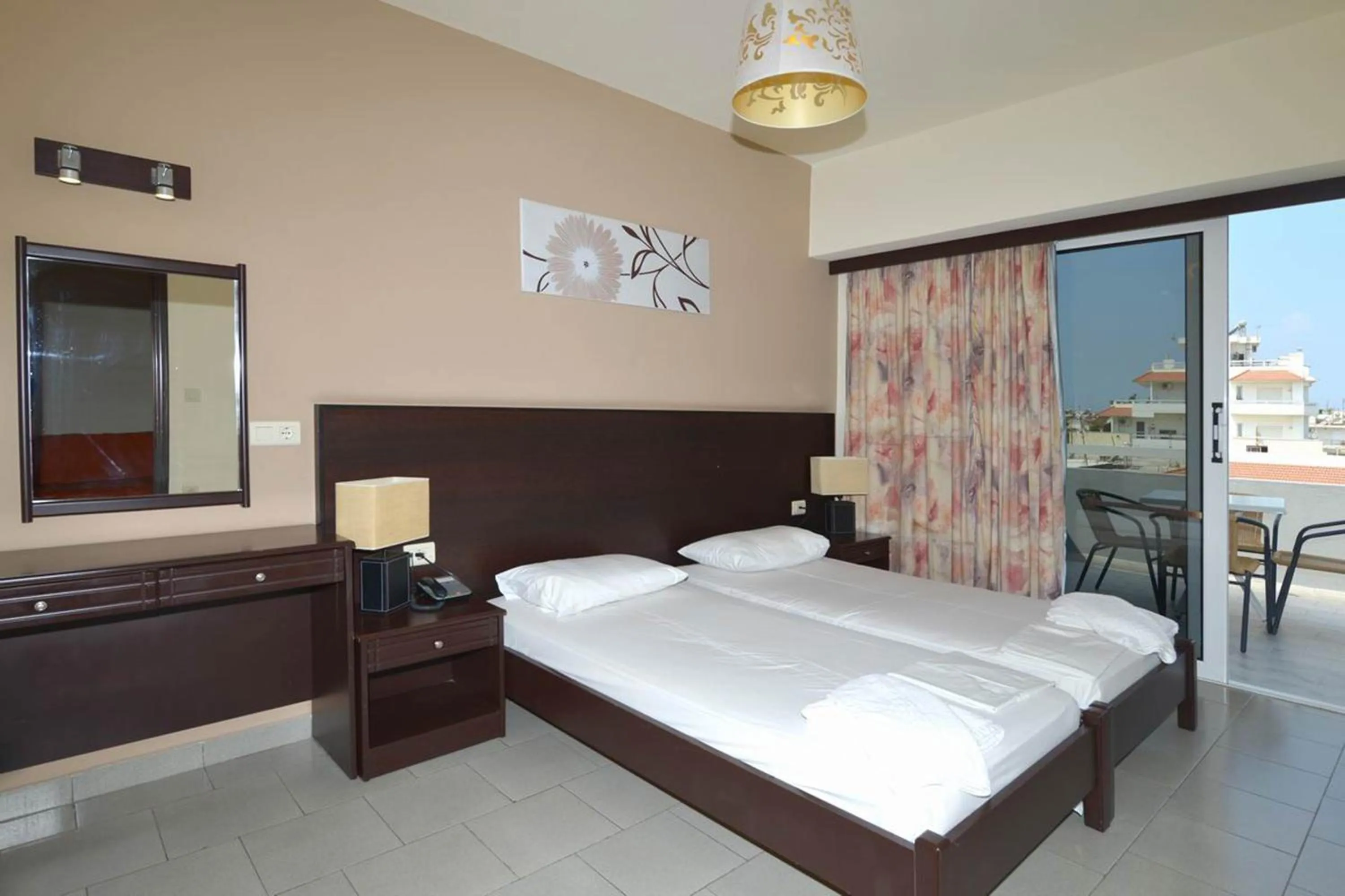 Bedroom in Ialysos City Hotel