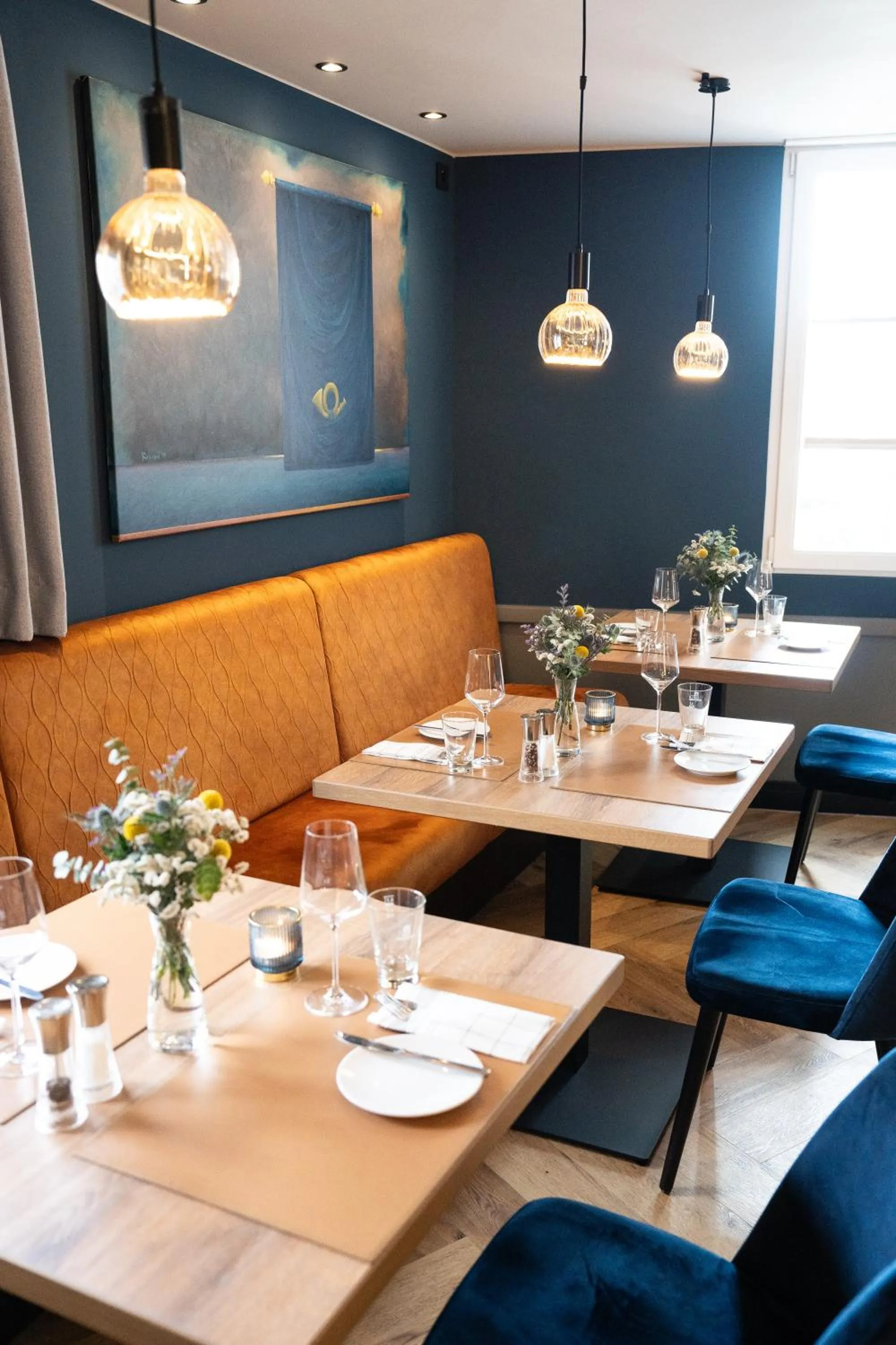 Restaurant/places to eat in Hotel zur Post - Economy Rooms