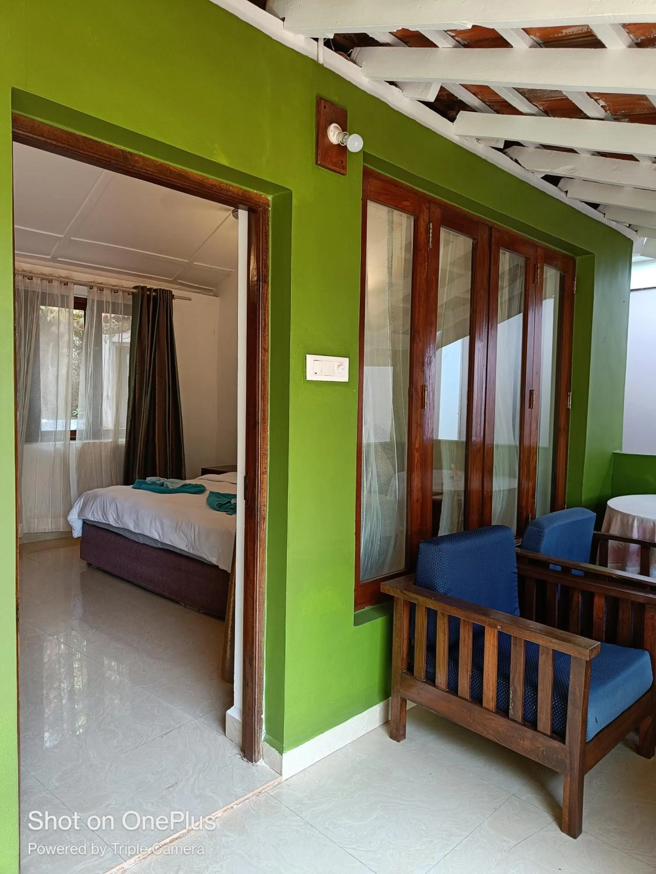 Bed in Dunhill Beach Resort