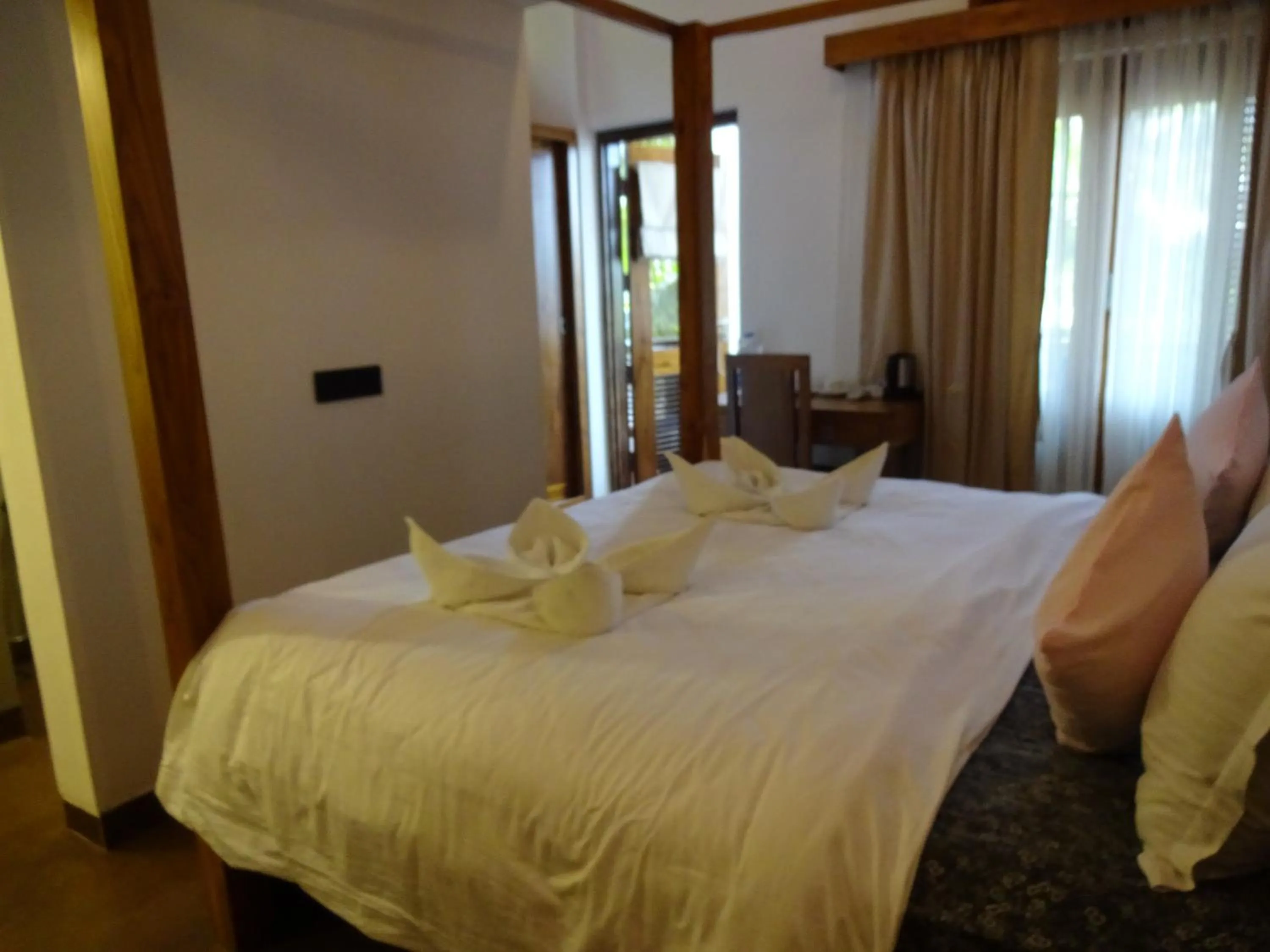 Bed in Dunhill Beach Resort