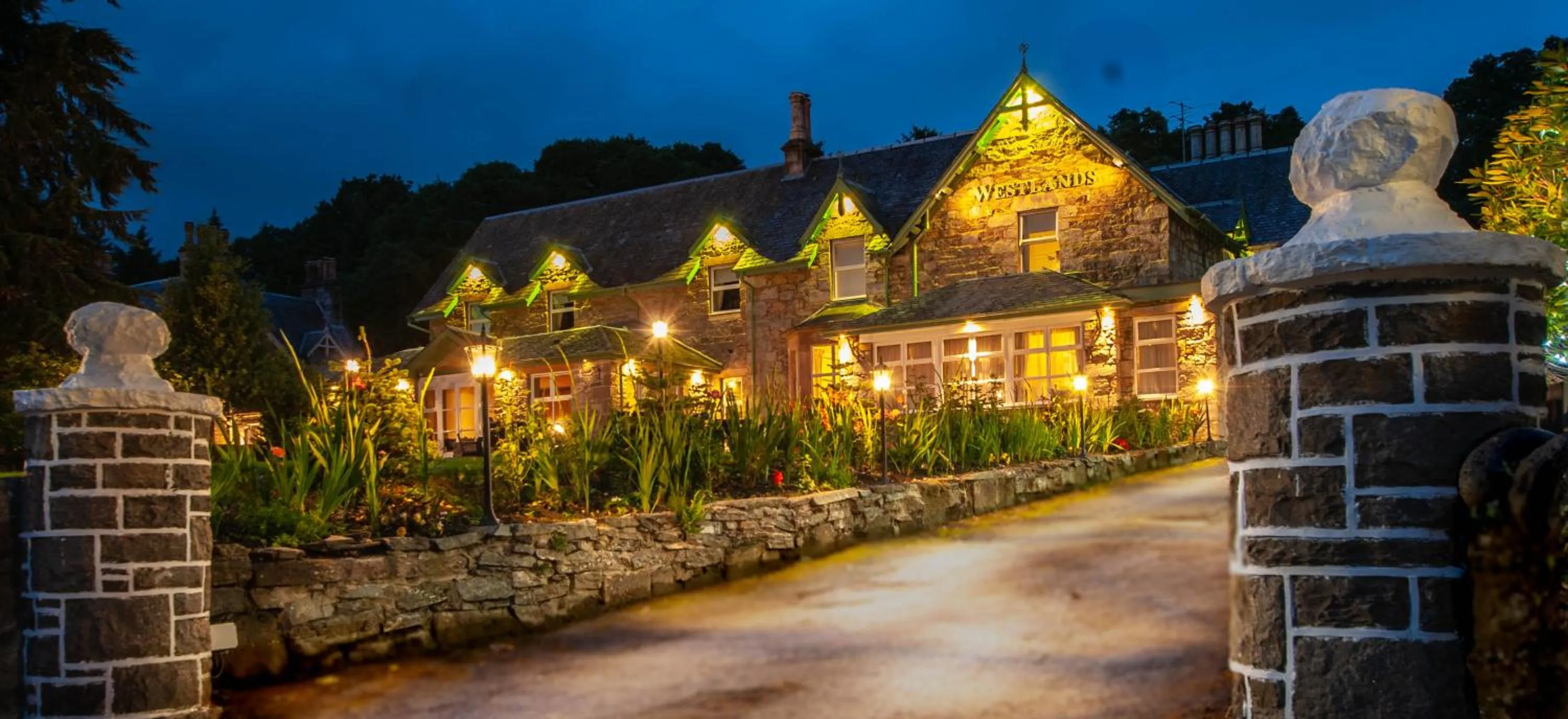 Property building in Westlands of Pitlochry