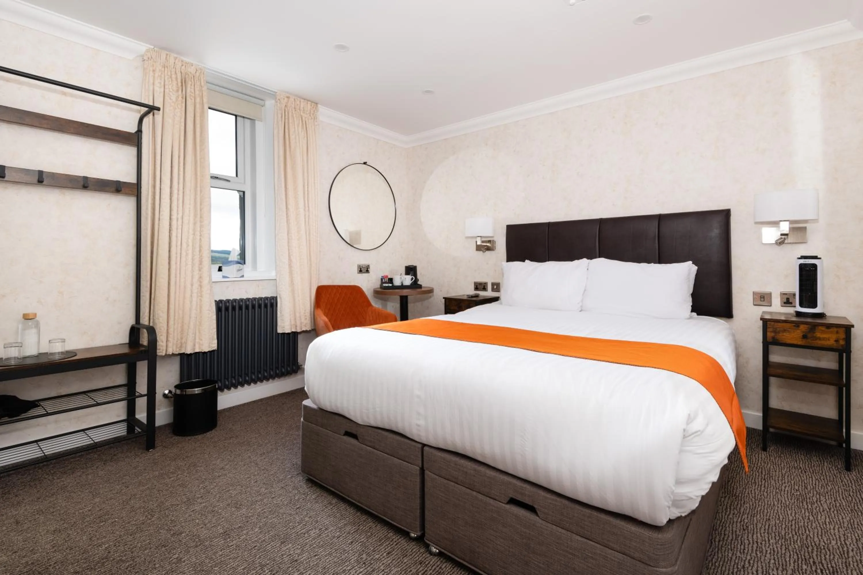 Bedroom, Bed in Westlands of Pitlochry