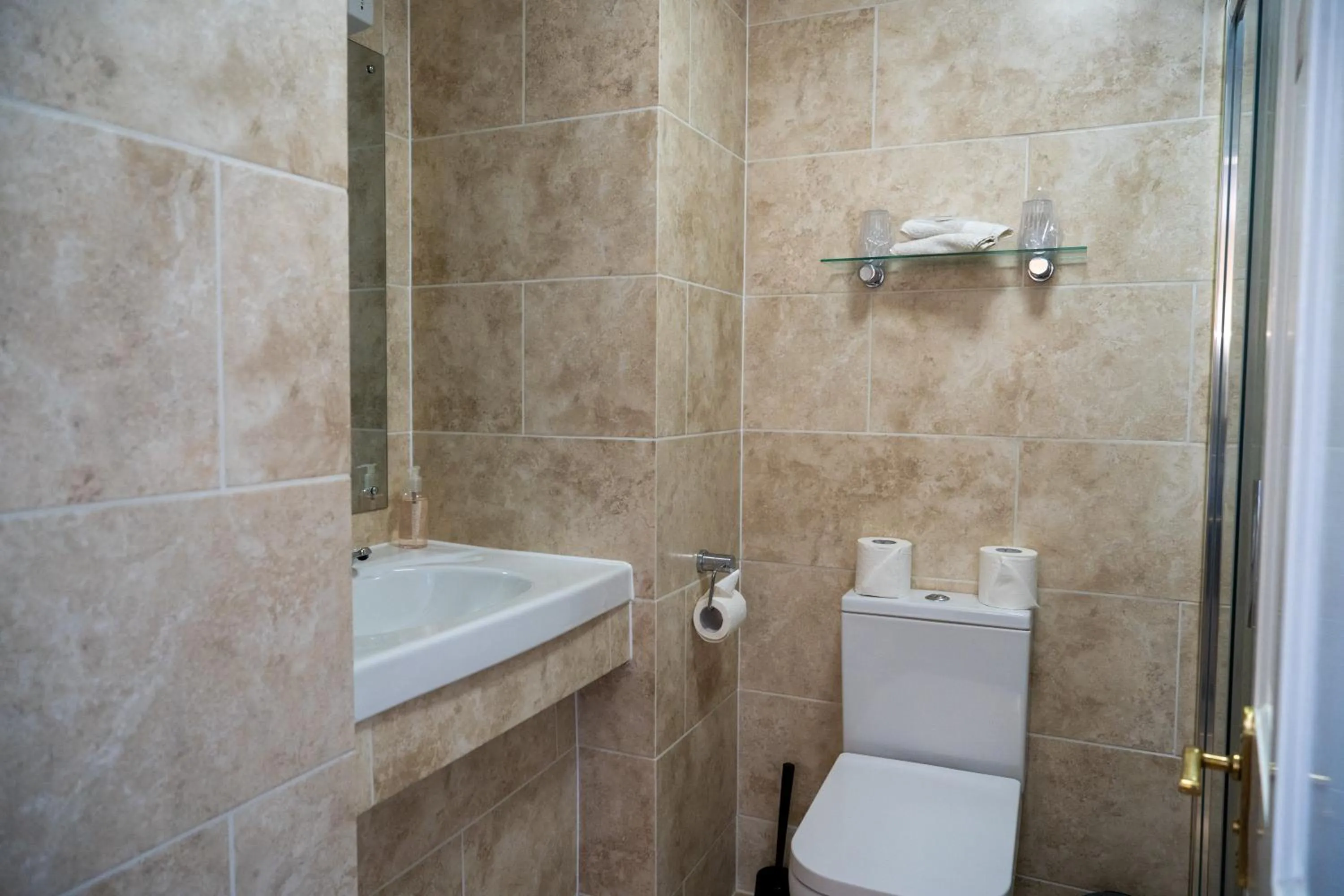 Property building in Westlands of Pitlochry