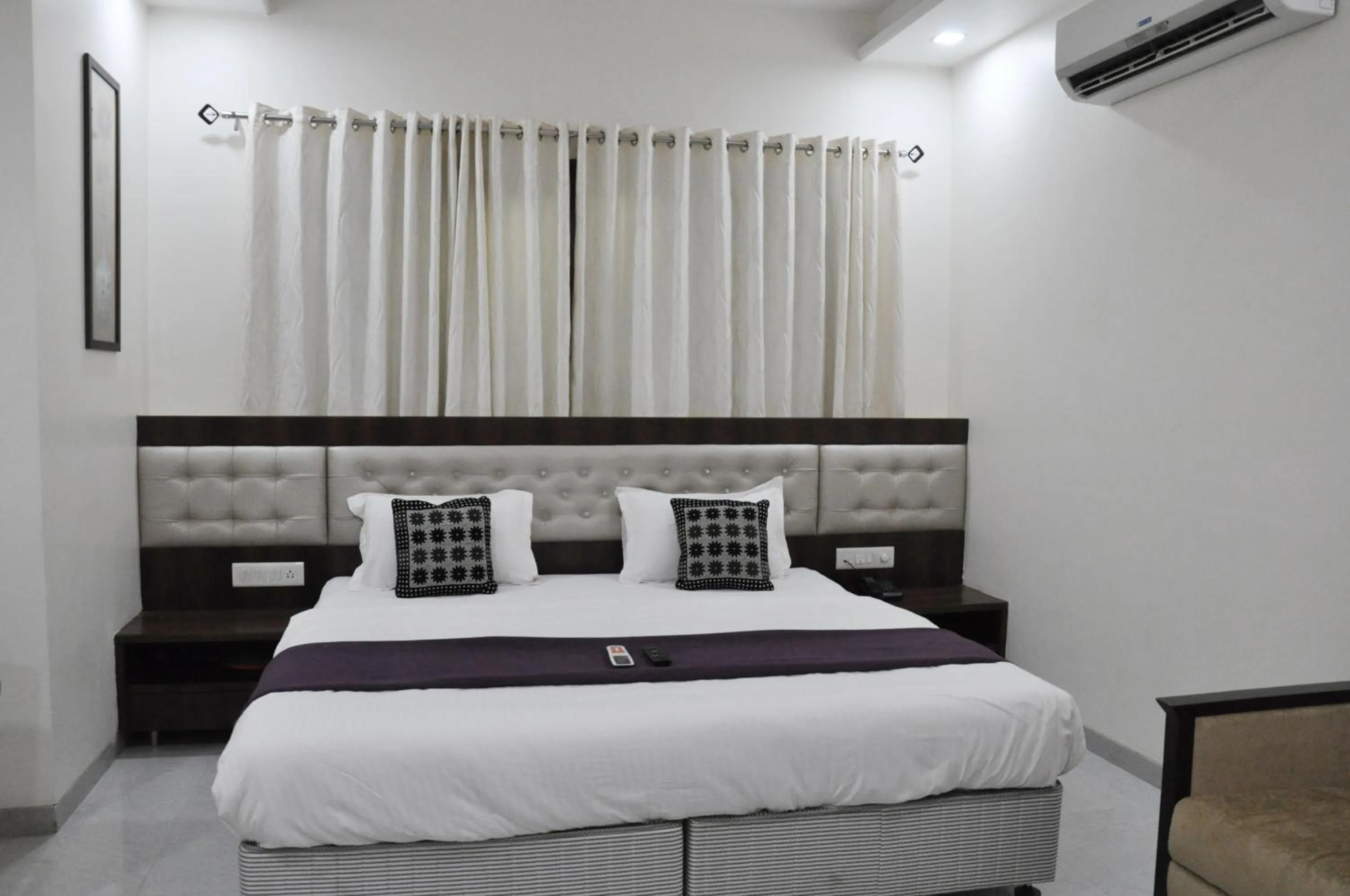Standard Double Room in Hotel Sai Shubham
