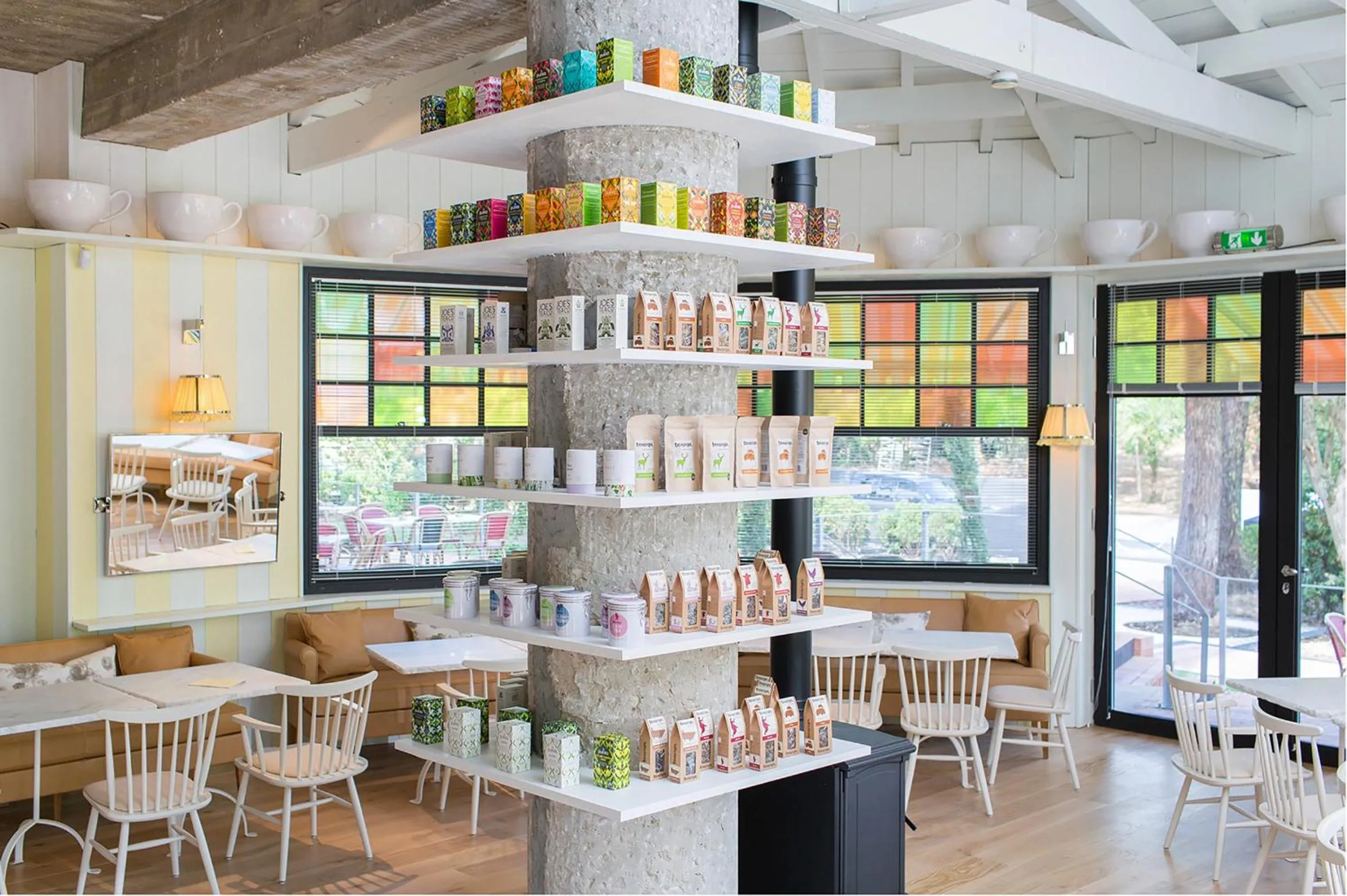 On-site shops in Ha(a)ïtza