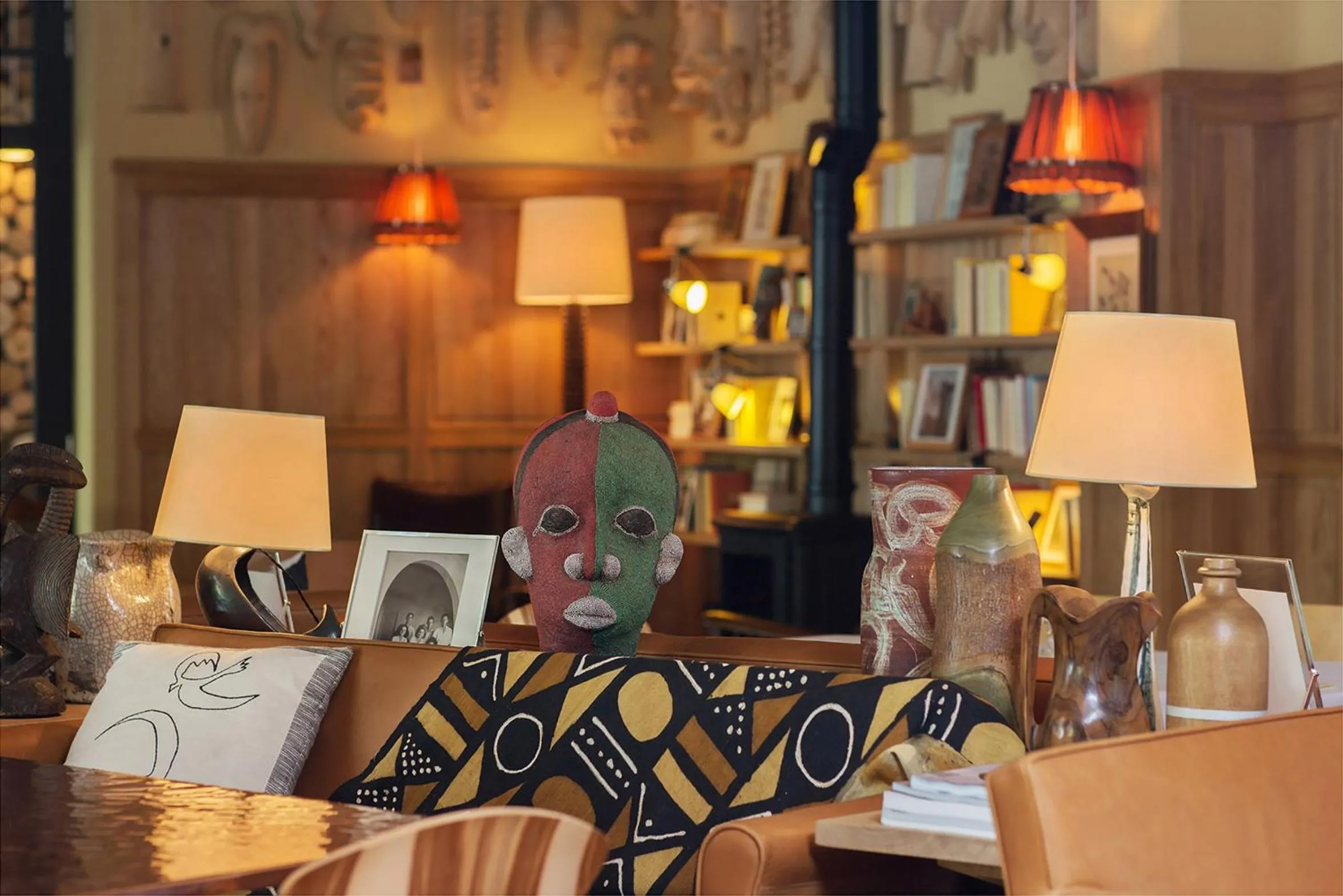 Communal lounge/ TV room in Ha(a)ïtza