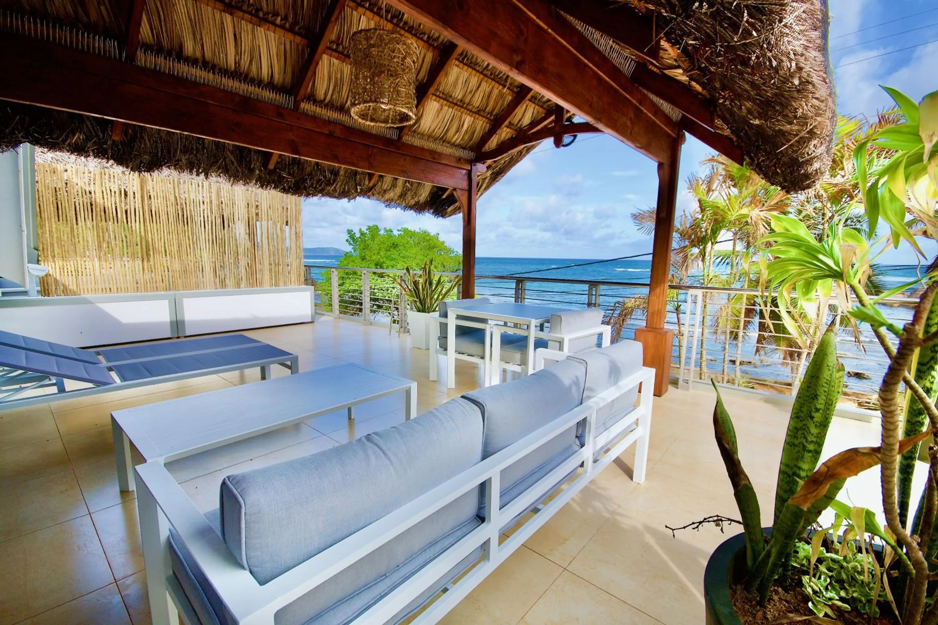 Patio in La Petite Maison and Sea Splash