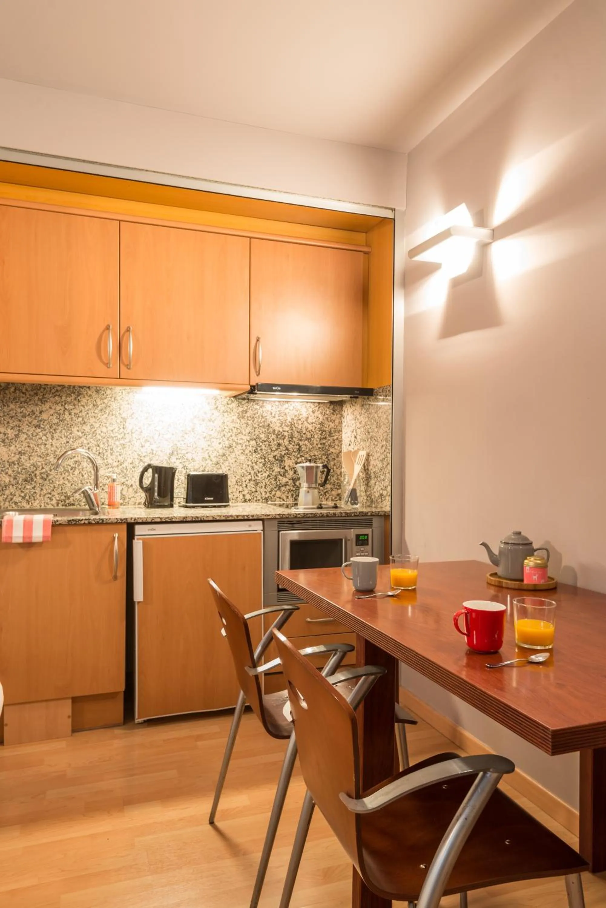 Kitchen or kitchenette in Pierre & Vacances Pas de la Casa Alaska