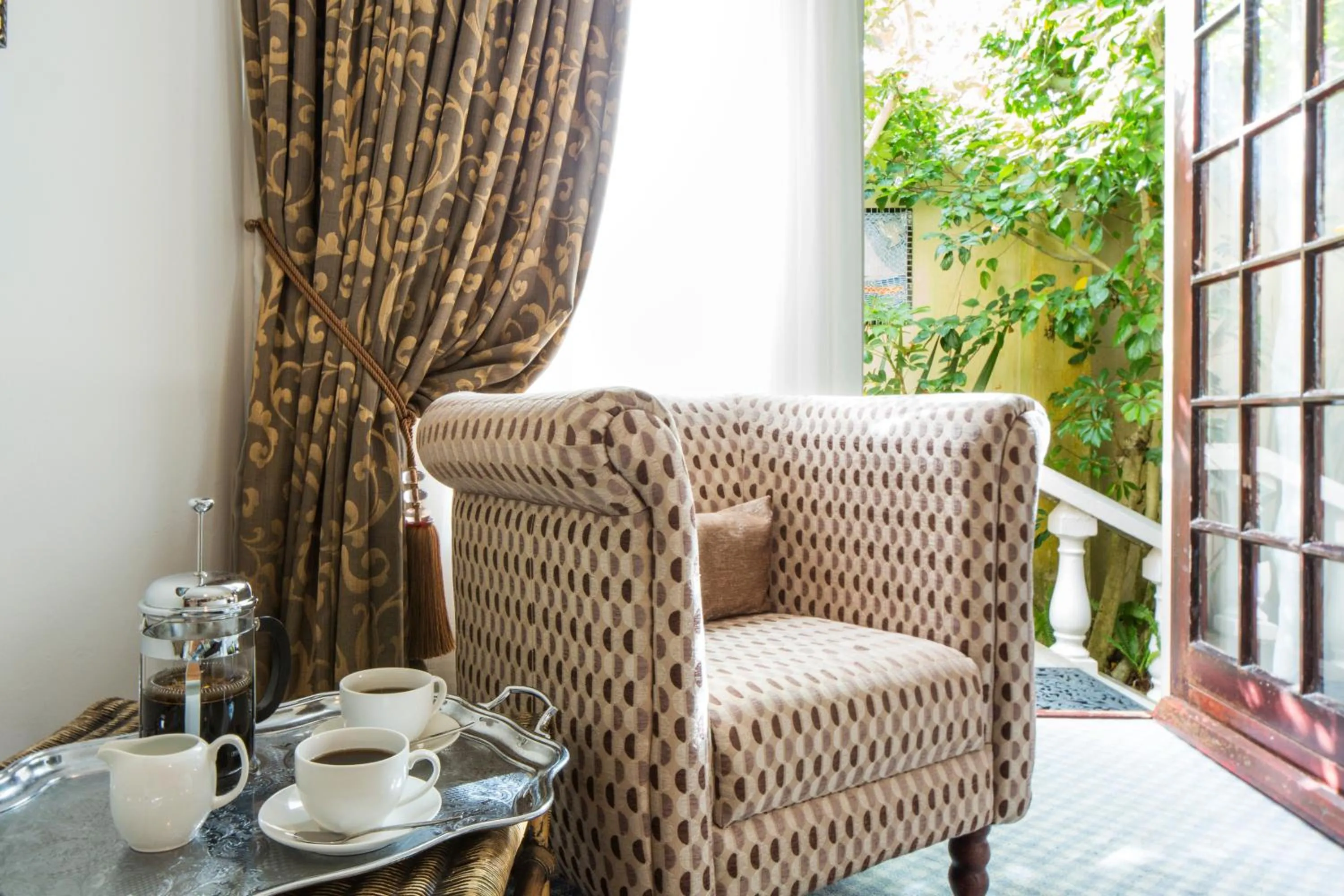 Decorative detail in Kingfisher GuestHouse