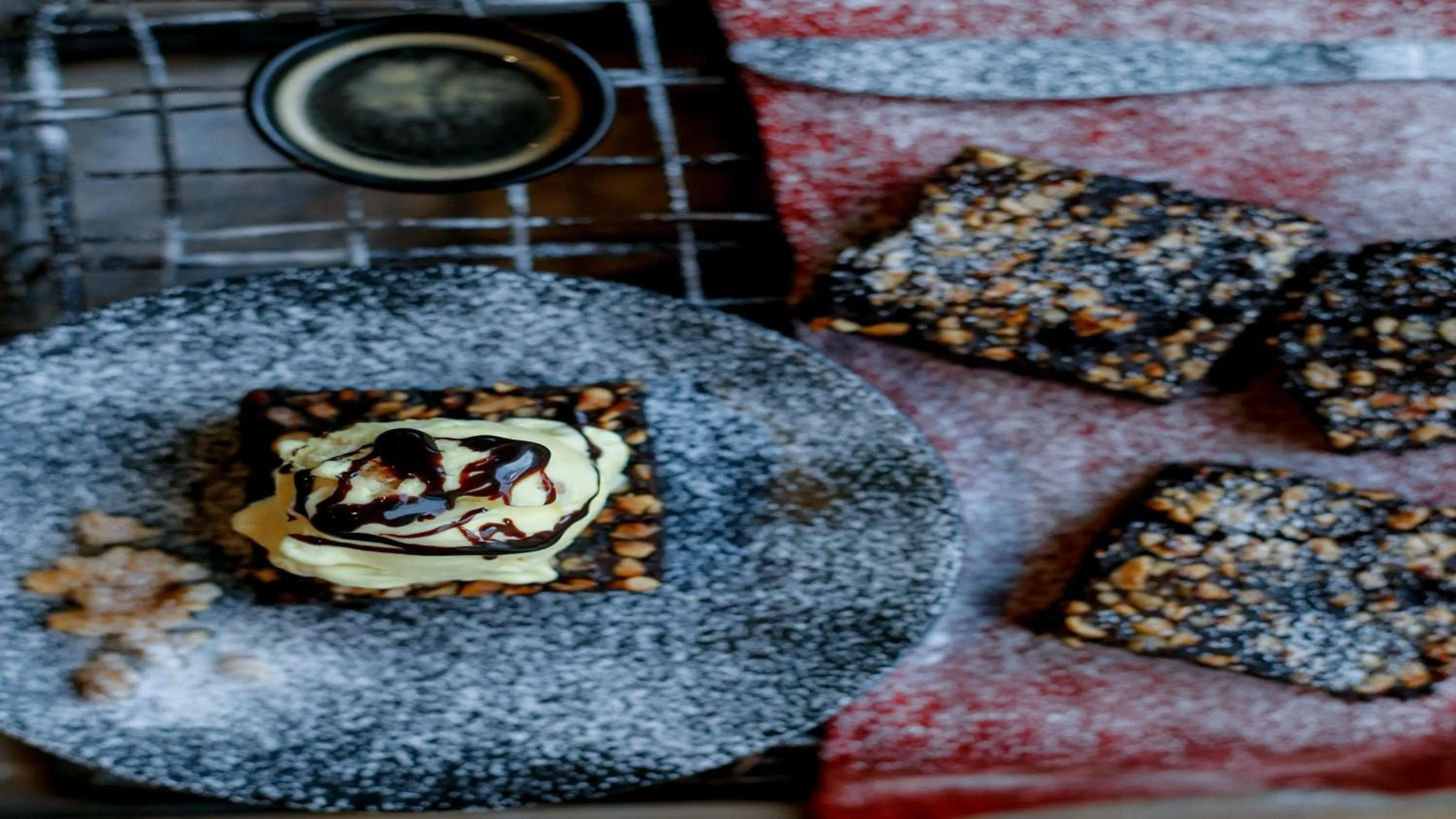 Restaurant/places to eat in Holiday Inn Express Chennai OMR Thoraipakkam by IHG