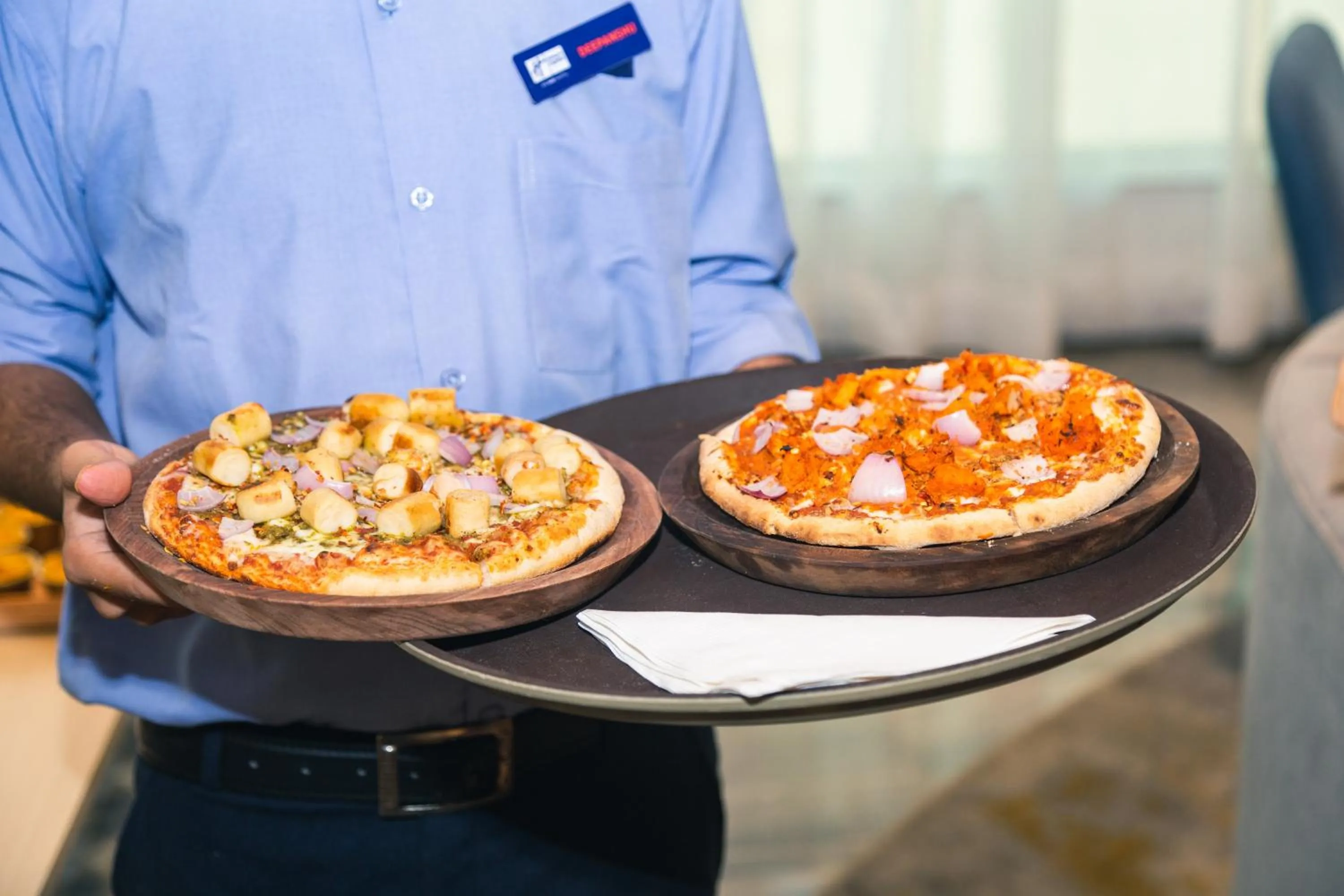 Restaurant/places to eat in Holiday Inn Express Chennai OMR Thoraipakkam by IHG