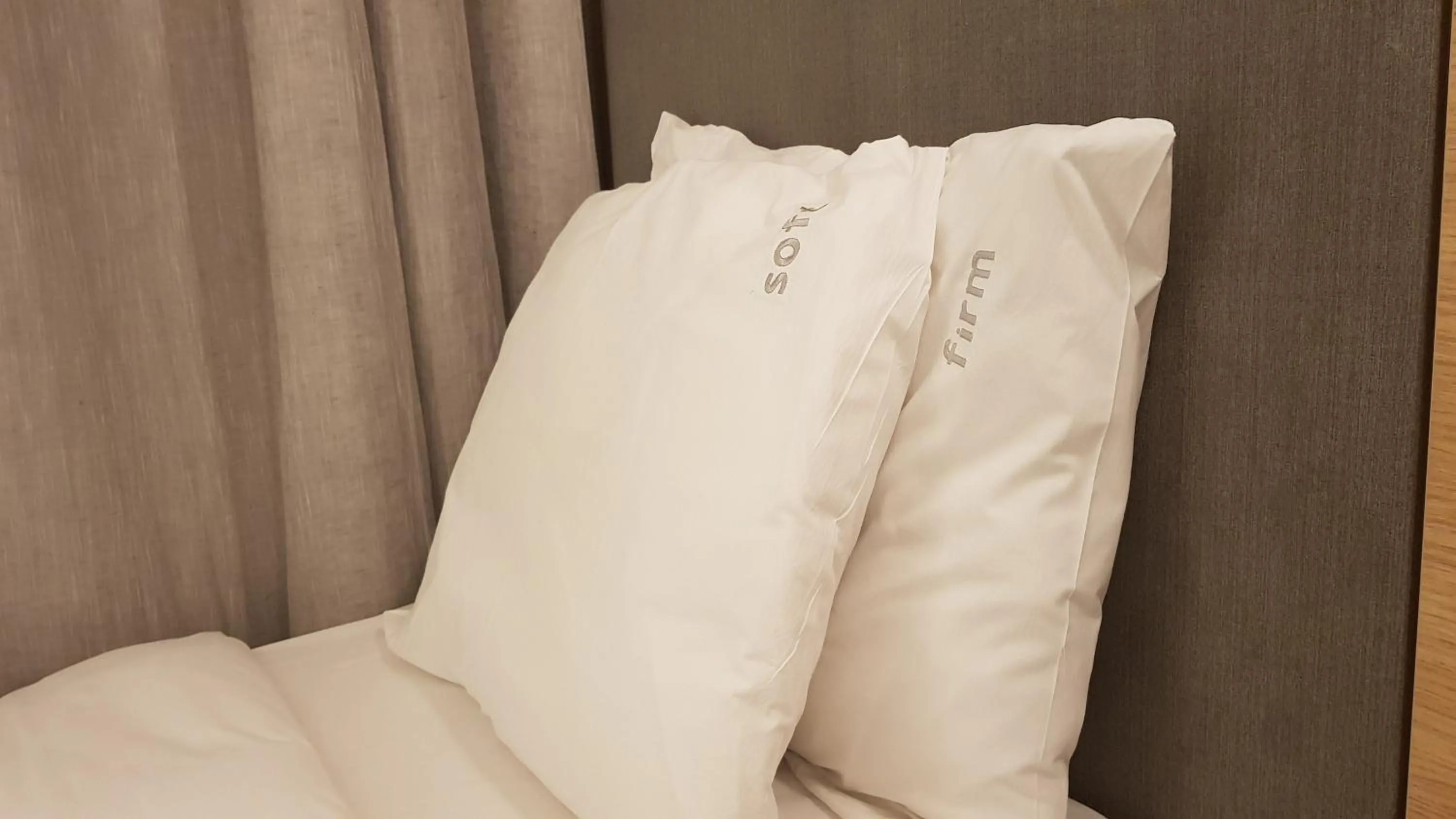 Bedroom, Bed in Holiday Inn Express Chennai OMR Thoraipakkam by IHG