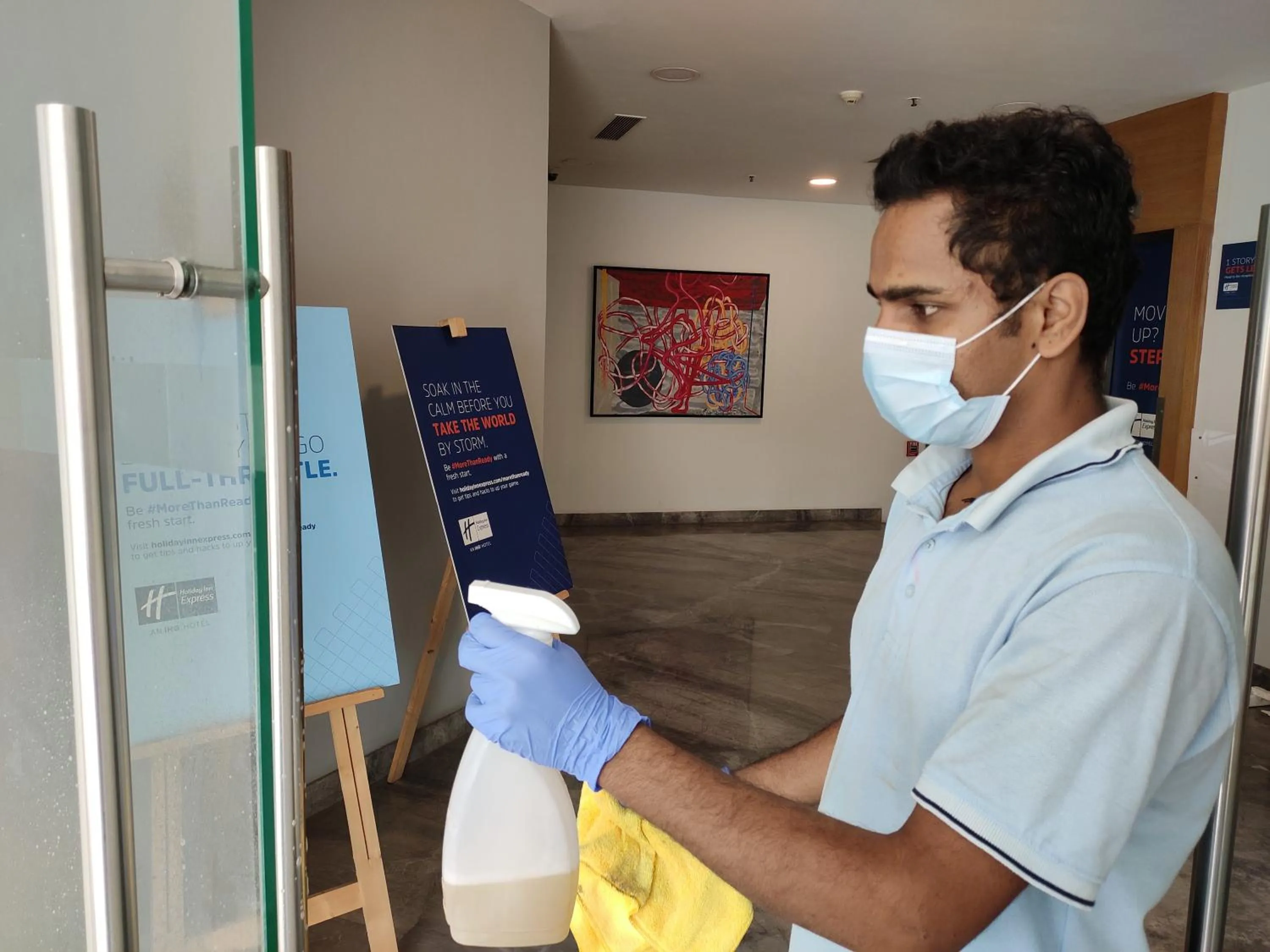 People in Holiday Inn Express Chennai OMR Thoraipakkam by IHG