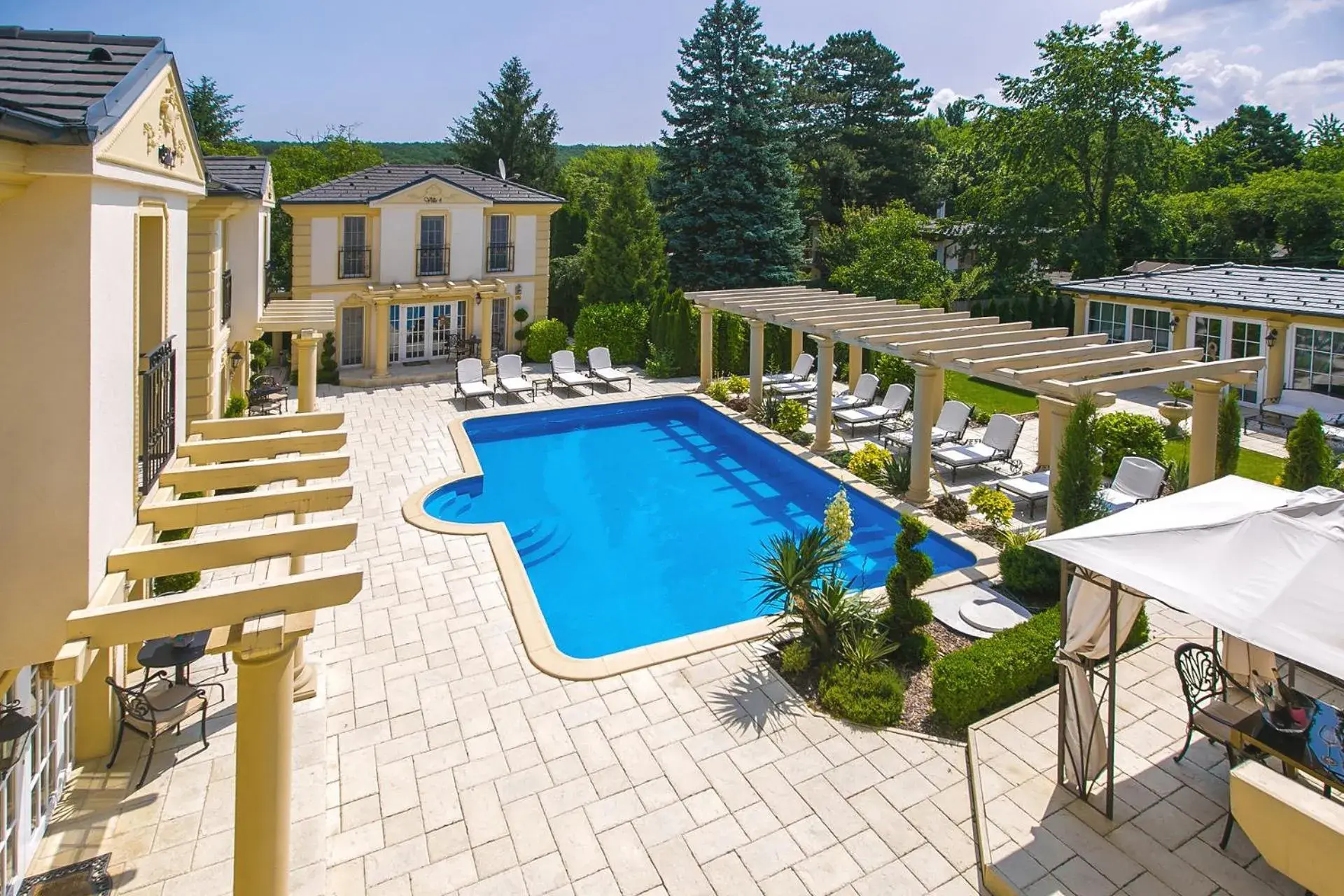 Luxury-Villas Luxury-Villas