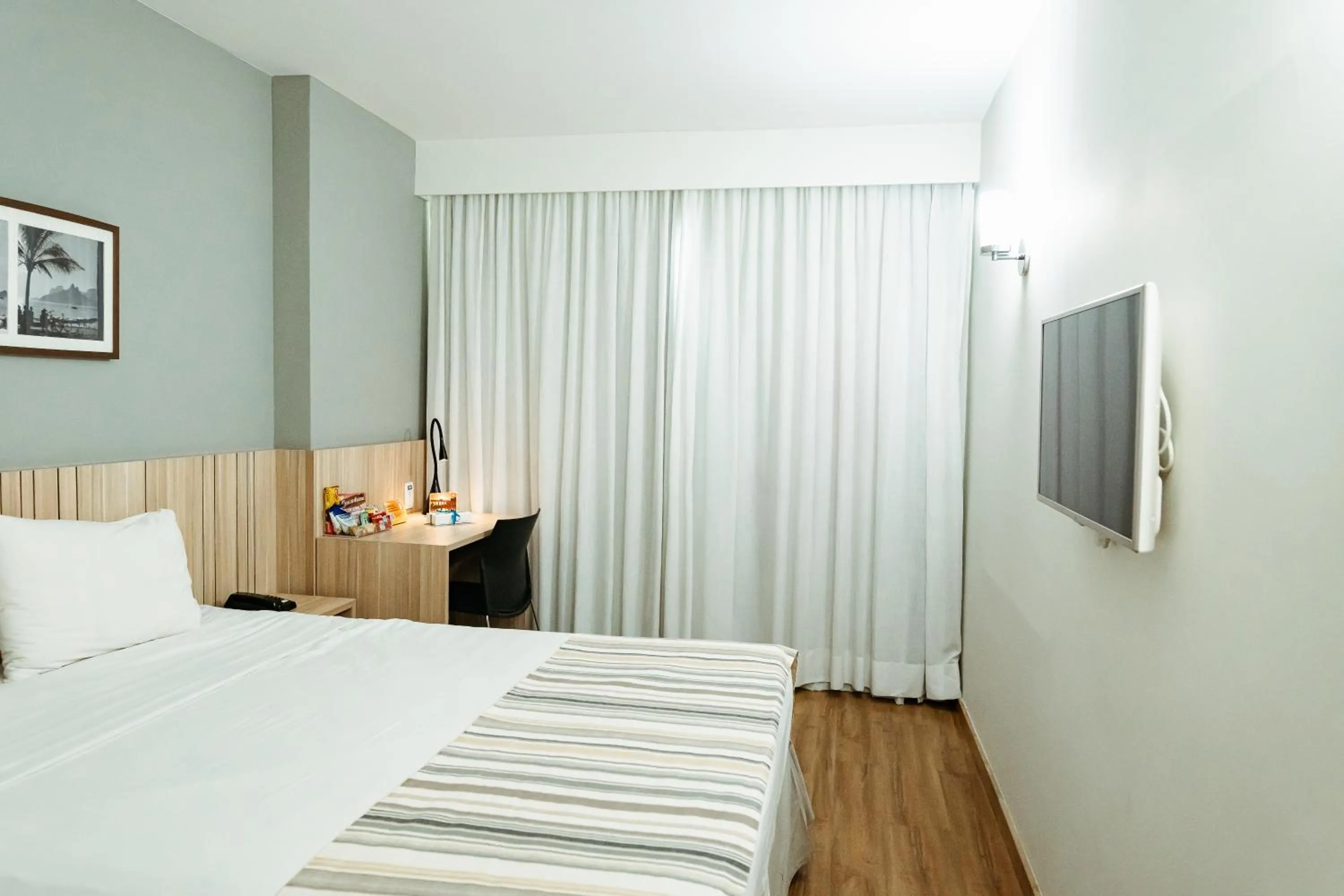 Bed in Days Inn by Wyndham Rio de Janeiro Lapa