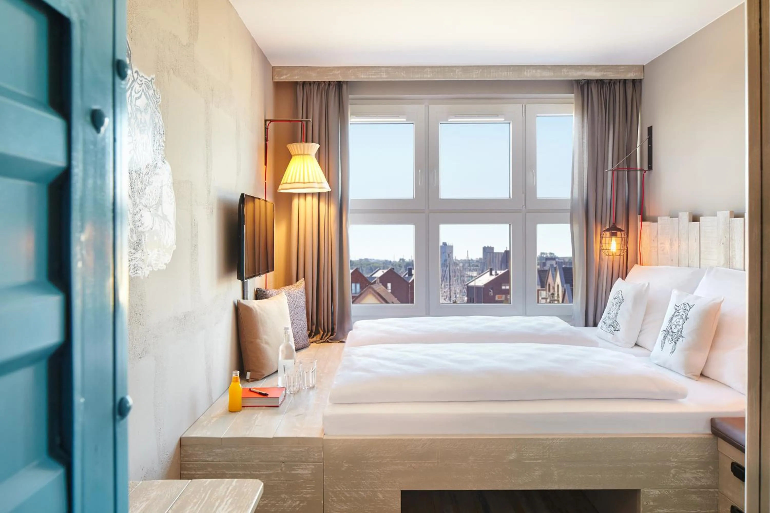 Photo of the whole room, Bed in Bretterbude Heiligenhafen