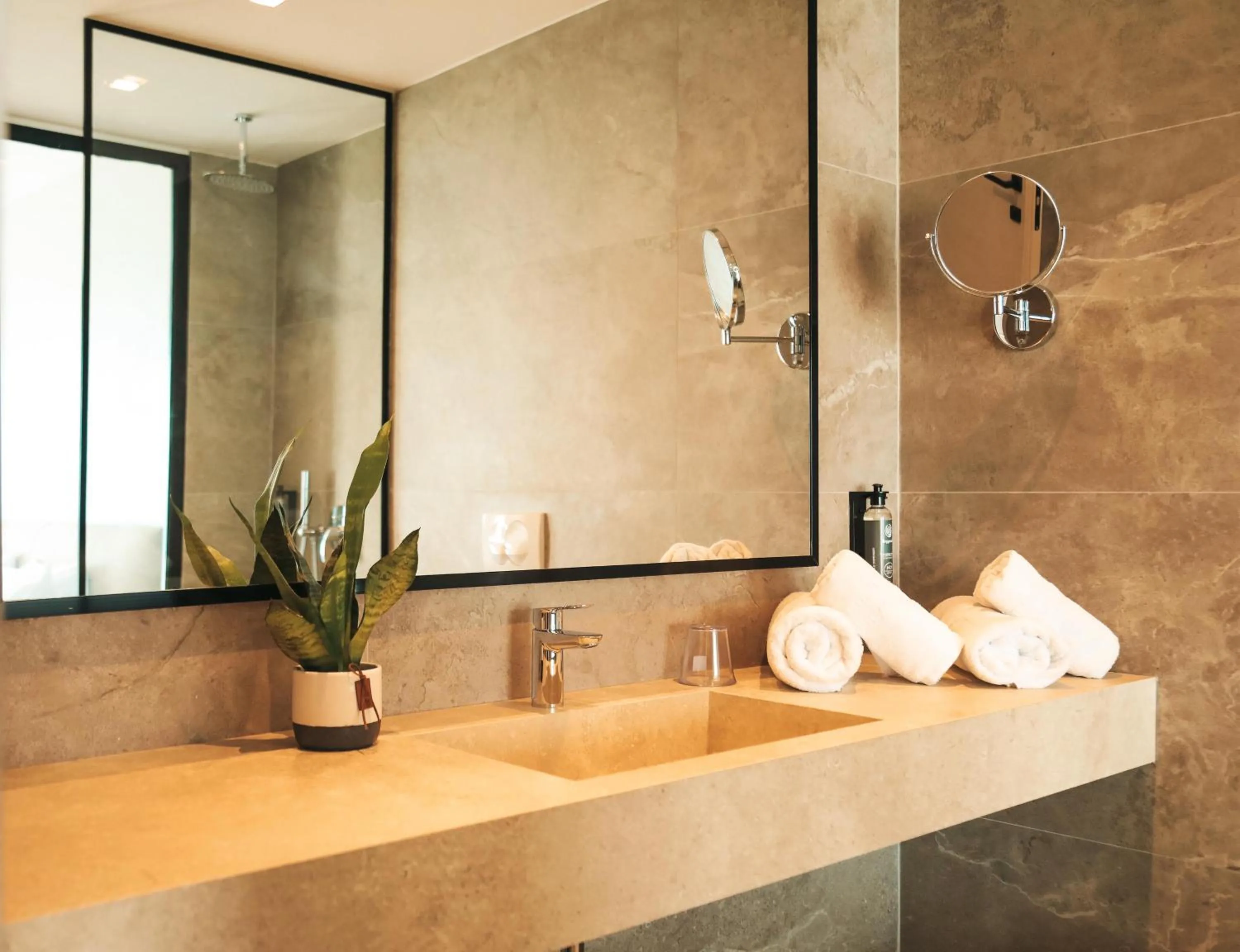 Andon Lapa Hotel & Spa