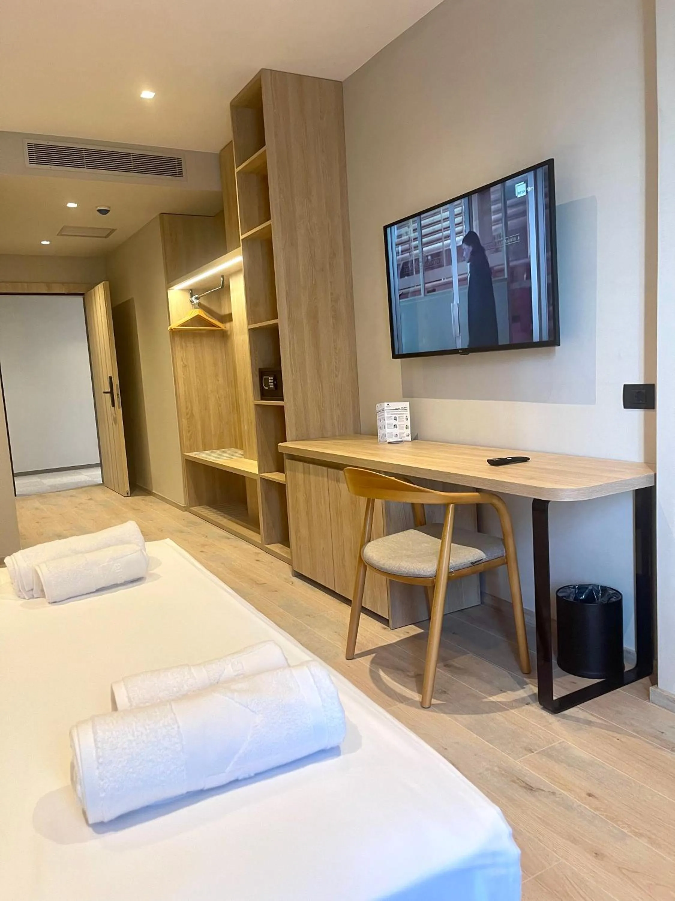 Bed in Andon Lapa Hotel & Spa
