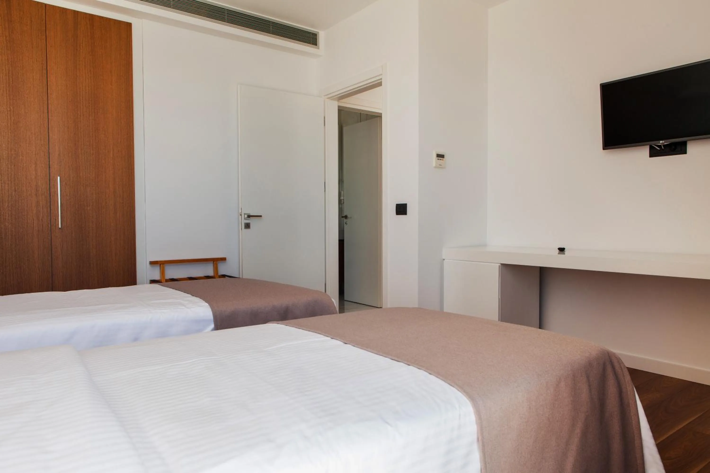 Property building, Bed in Andon Lapa Hotel & Spa