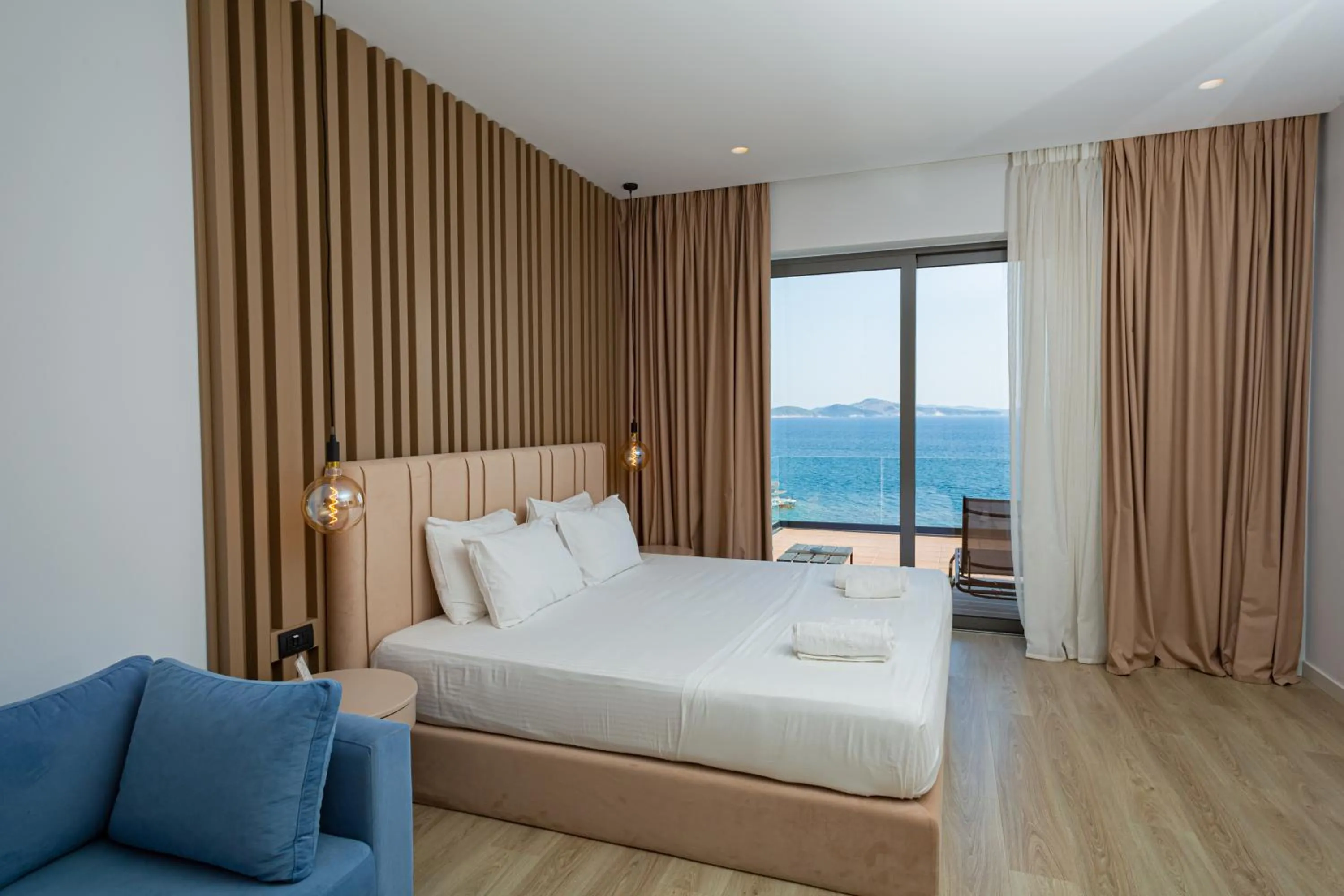 Bed in Andon Lapa Hotel & Spa