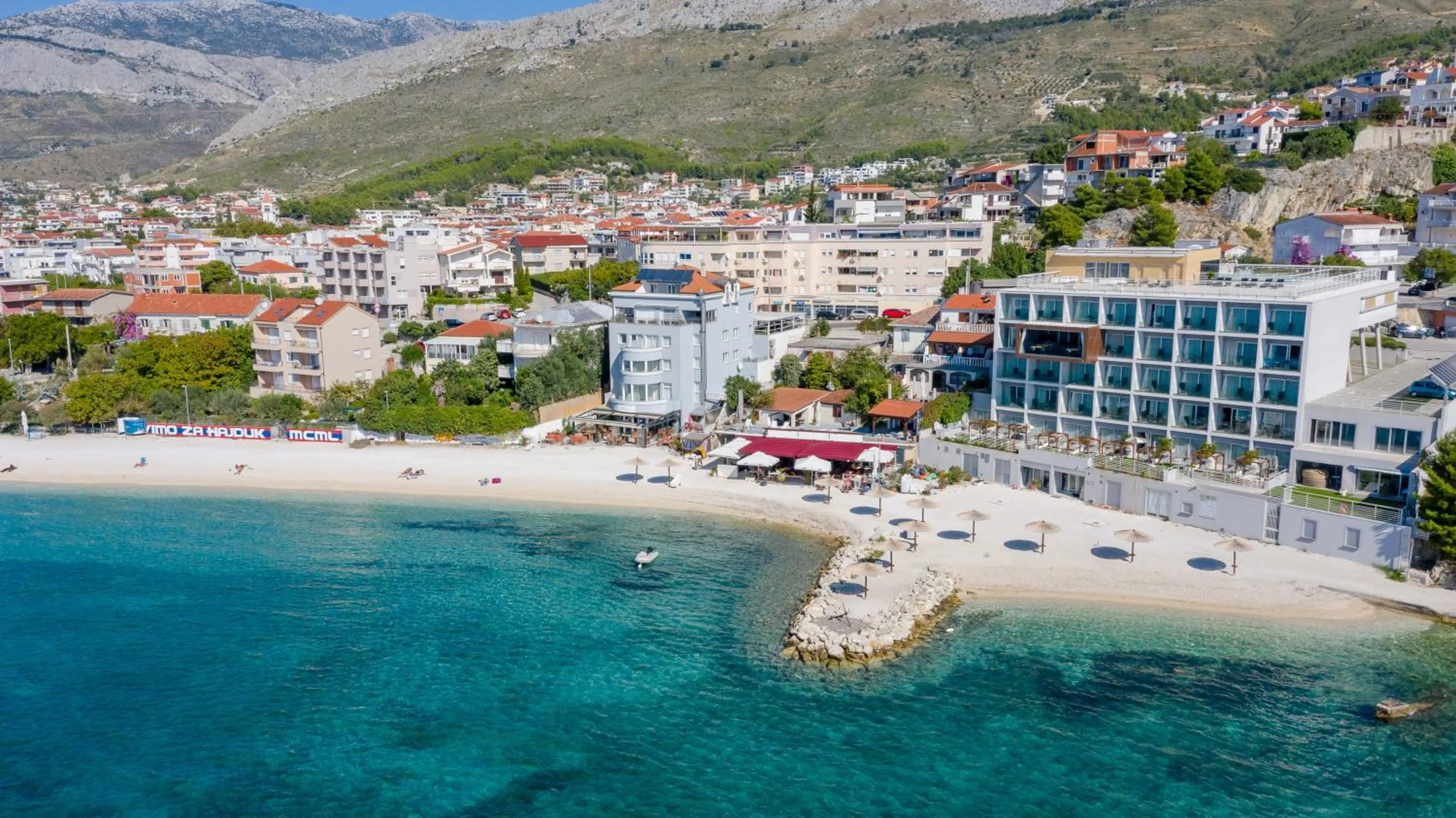 Property building in Sunset Split Rooms