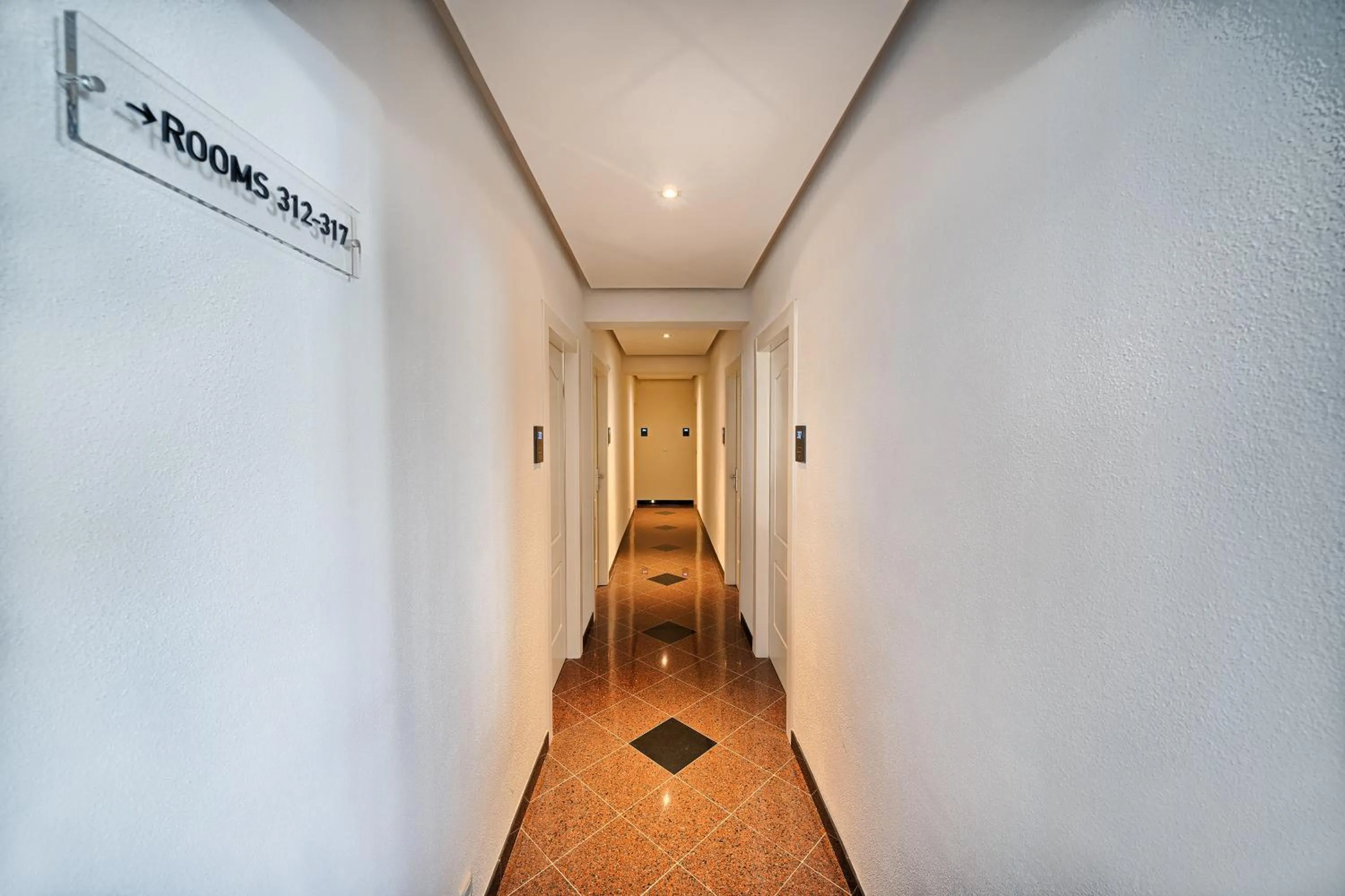 Other in Sunset Split Rooms