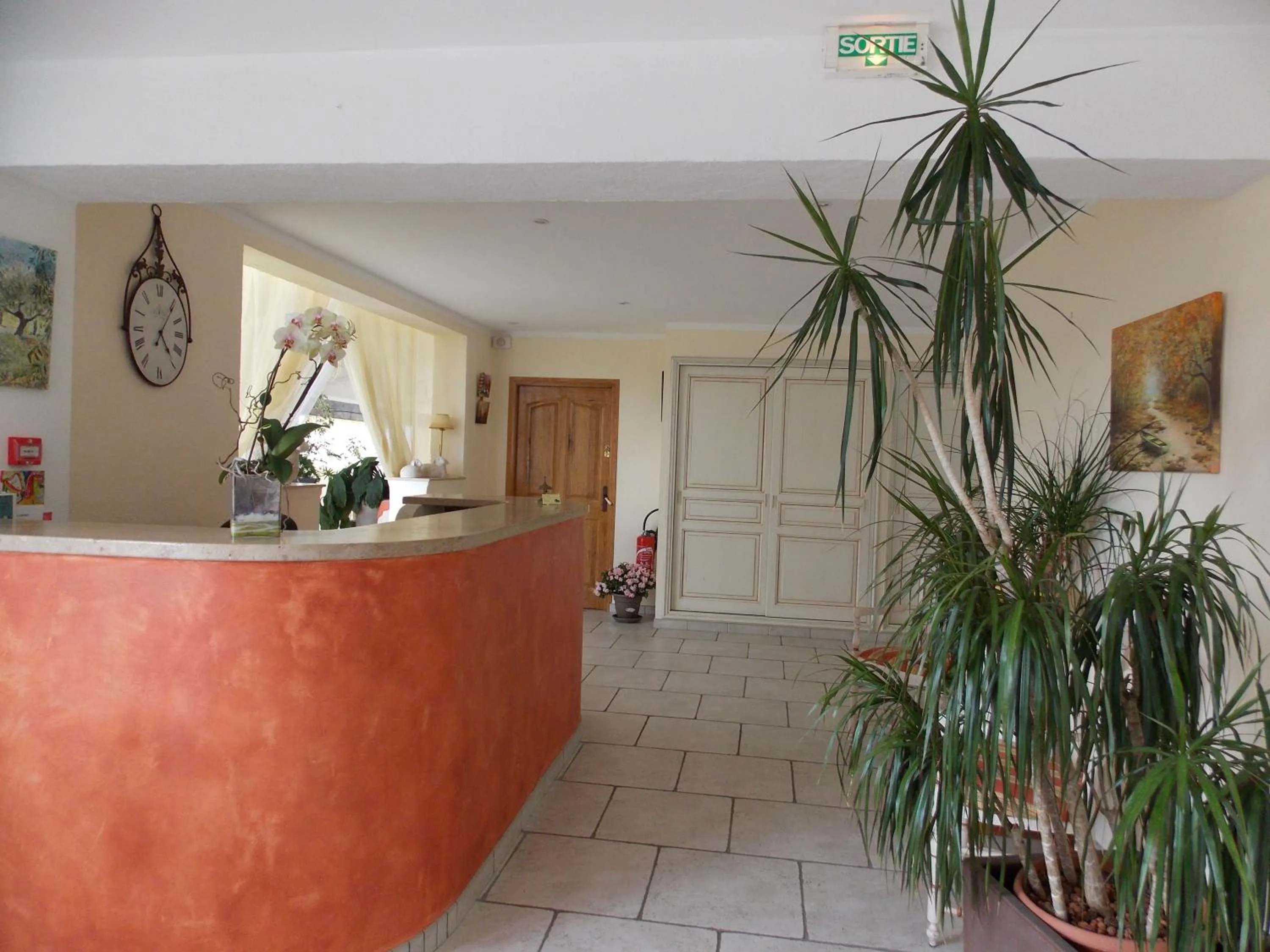 Lobby or reception in Au Relais Provencal