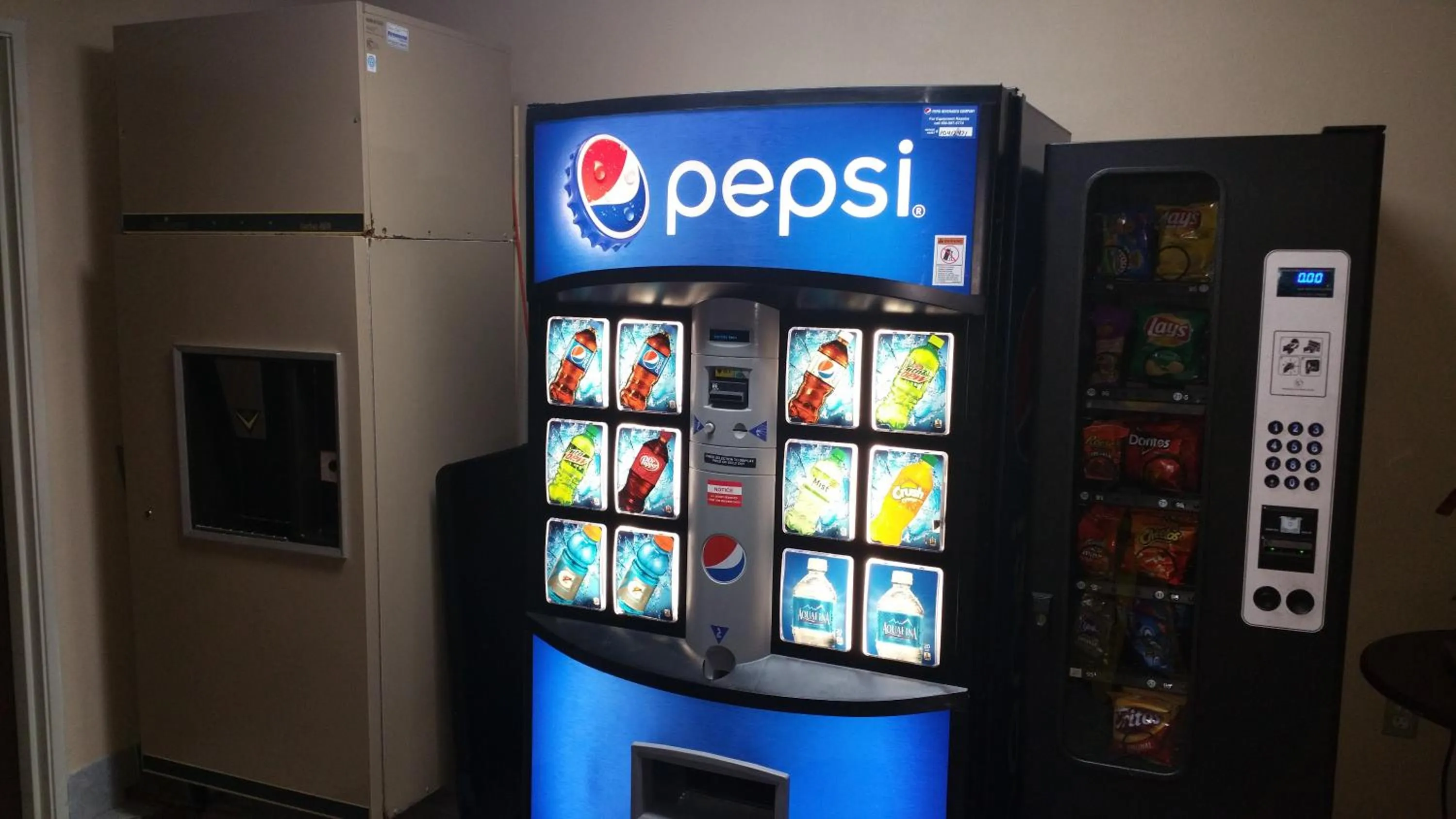 vending machine in Briarwood Inn