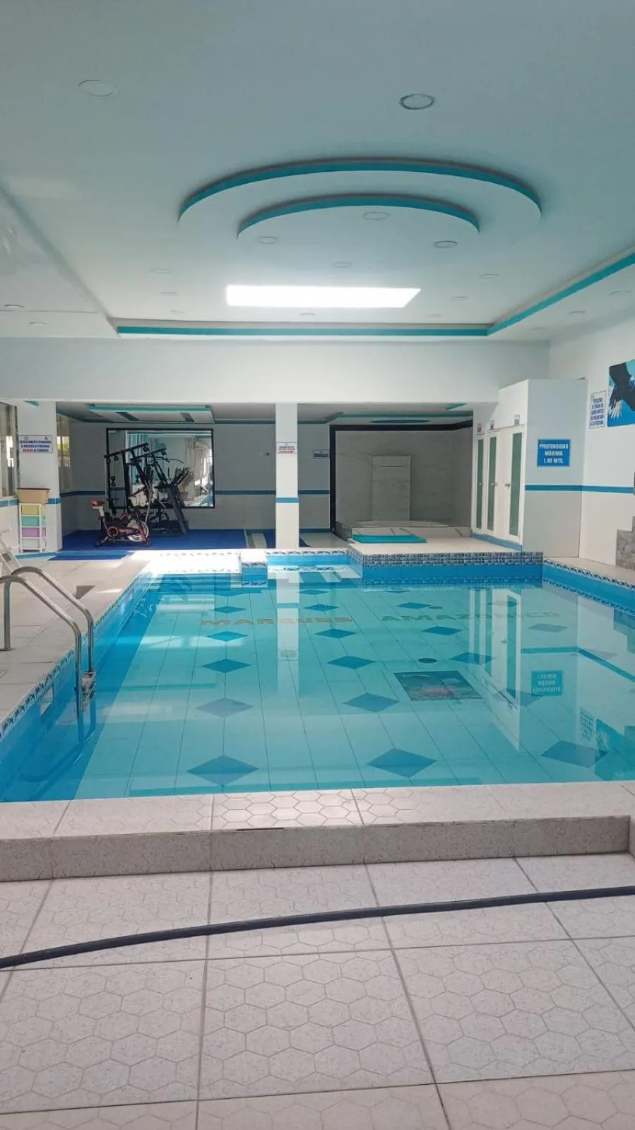 Swimming pool in Hotel Marques Amazonico