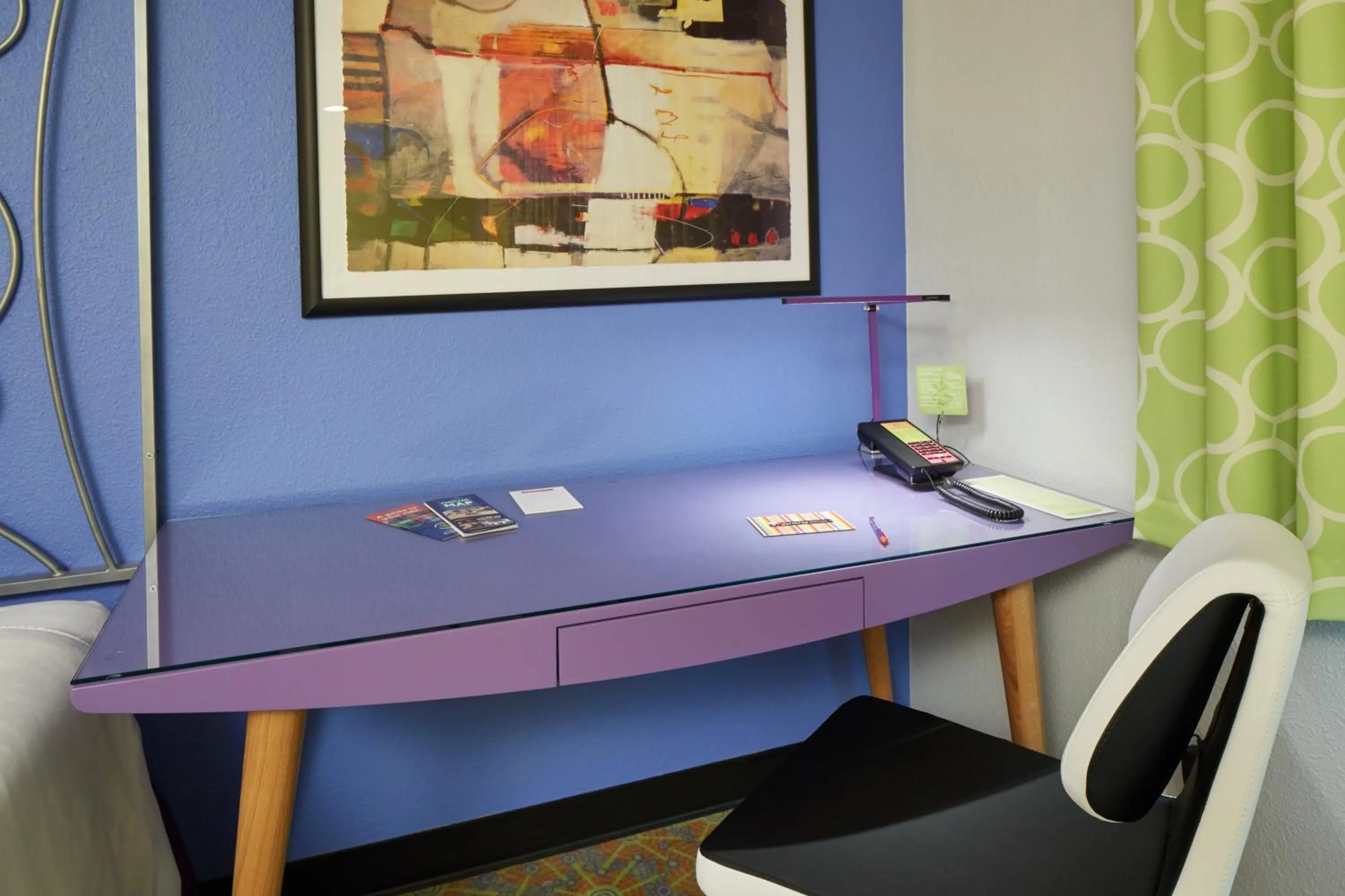Living room in Inn at Northrup Station