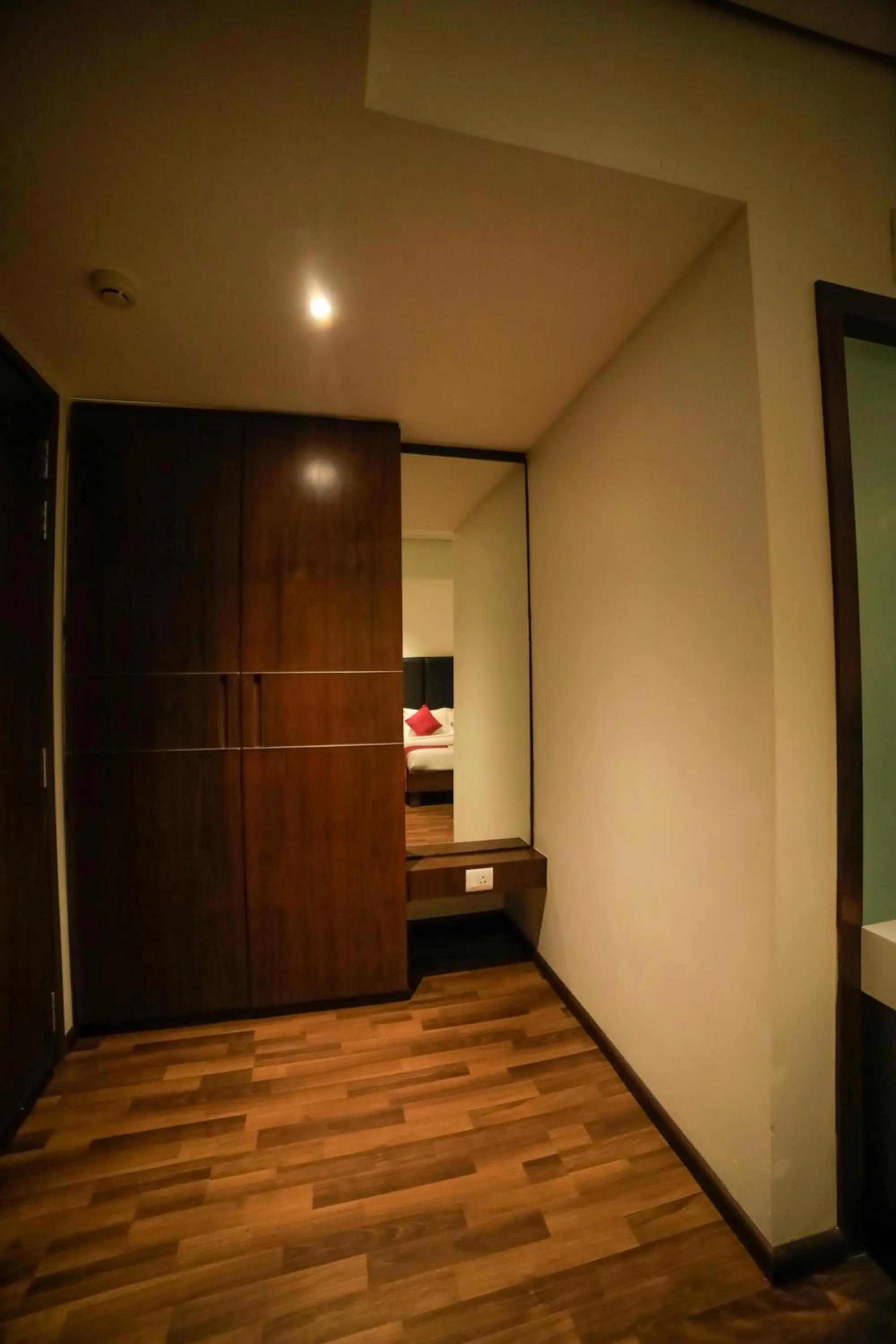 Bed in Hotel German Palace Near to Airport