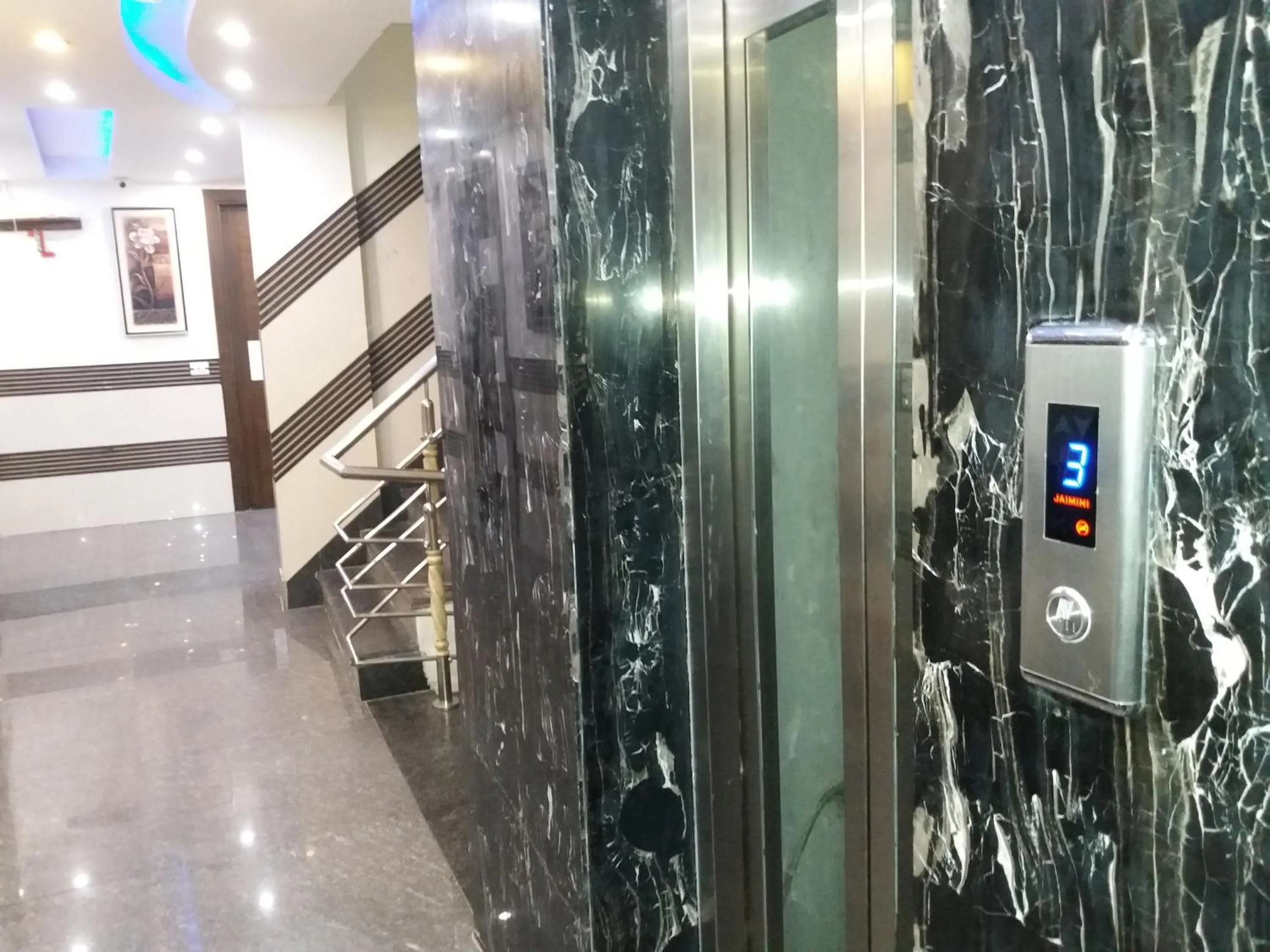 Lobby or reception in Hotel Station View Opposite New Delhi Railway