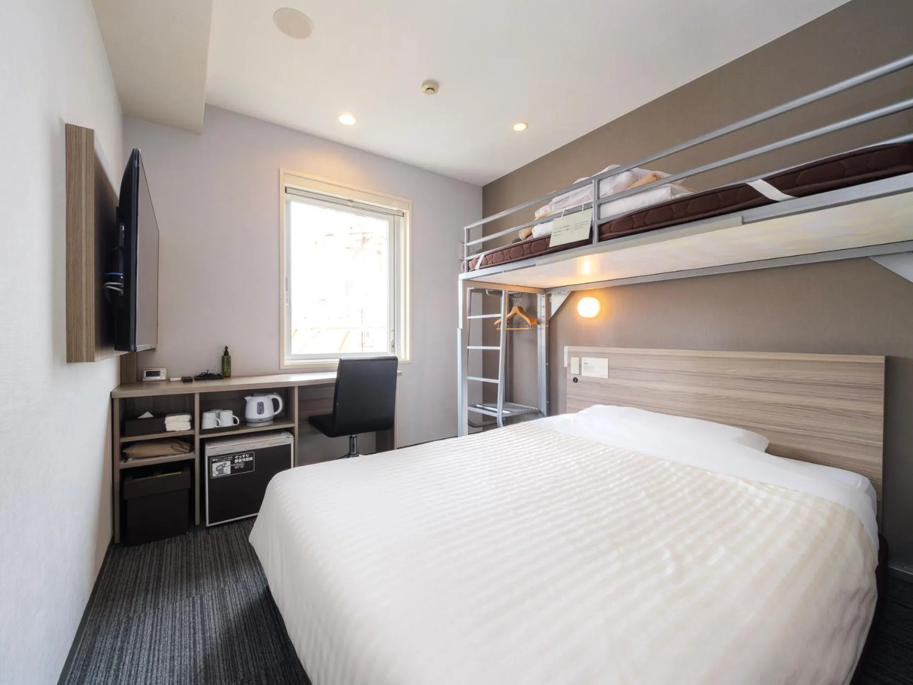 Bed in Super Hotel Yokohama Kannai